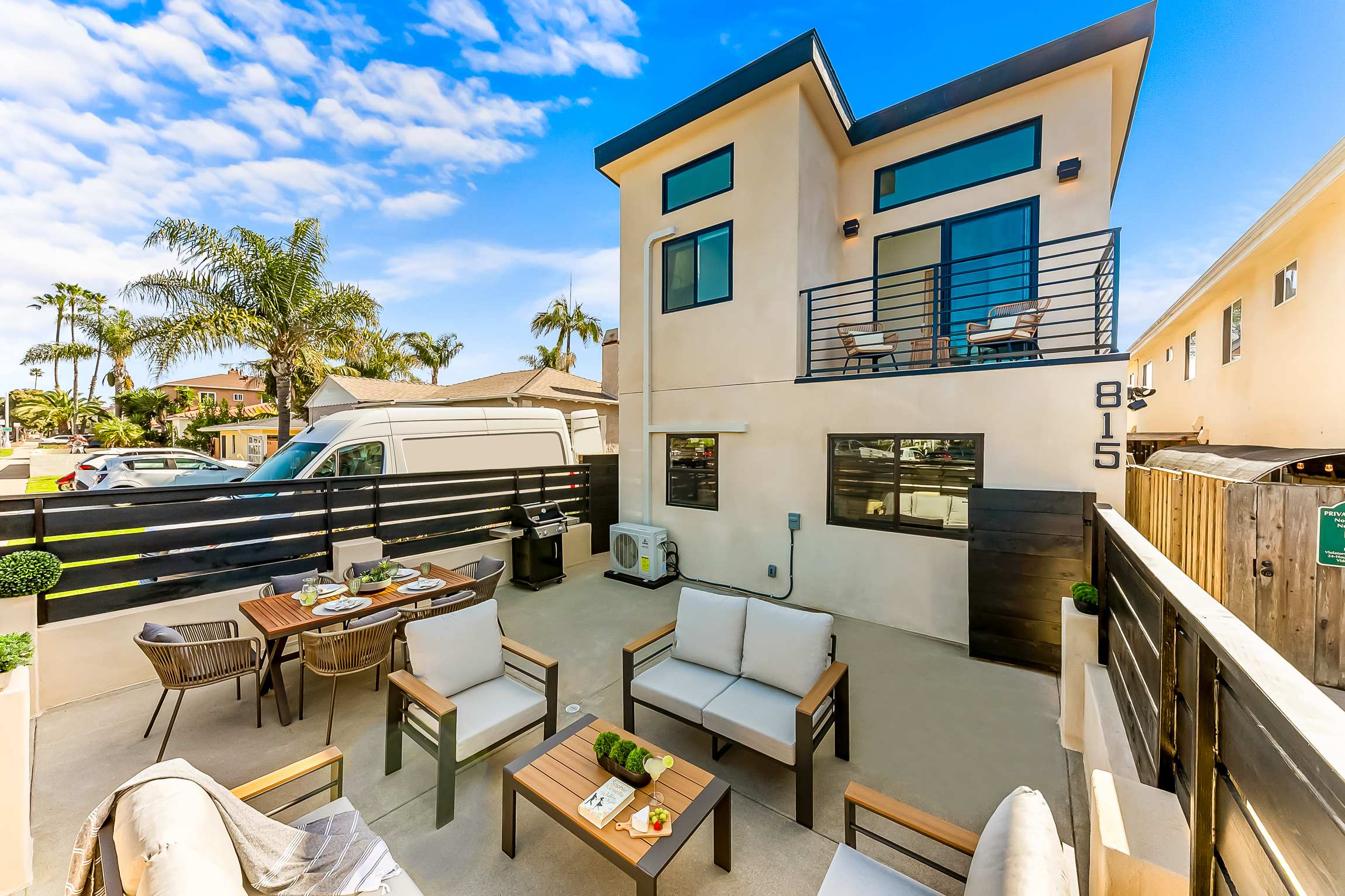 PB NEW BUILD l A Block from SAND — San Diego, CA — vacation rental