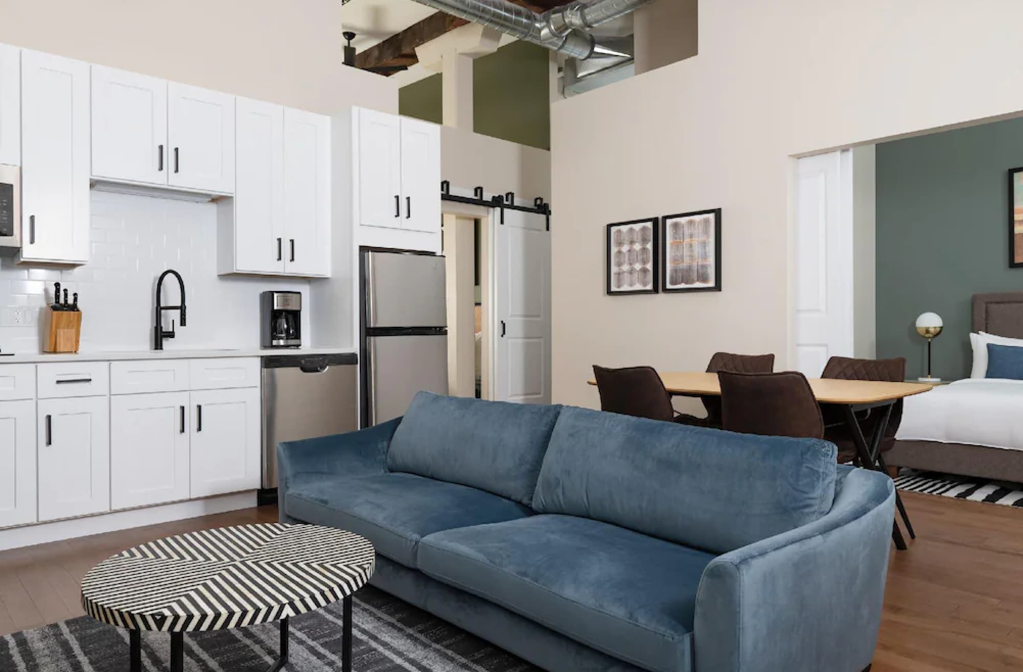 Livn Millennium Park Downtown Chicago 2br - Chicago, IL