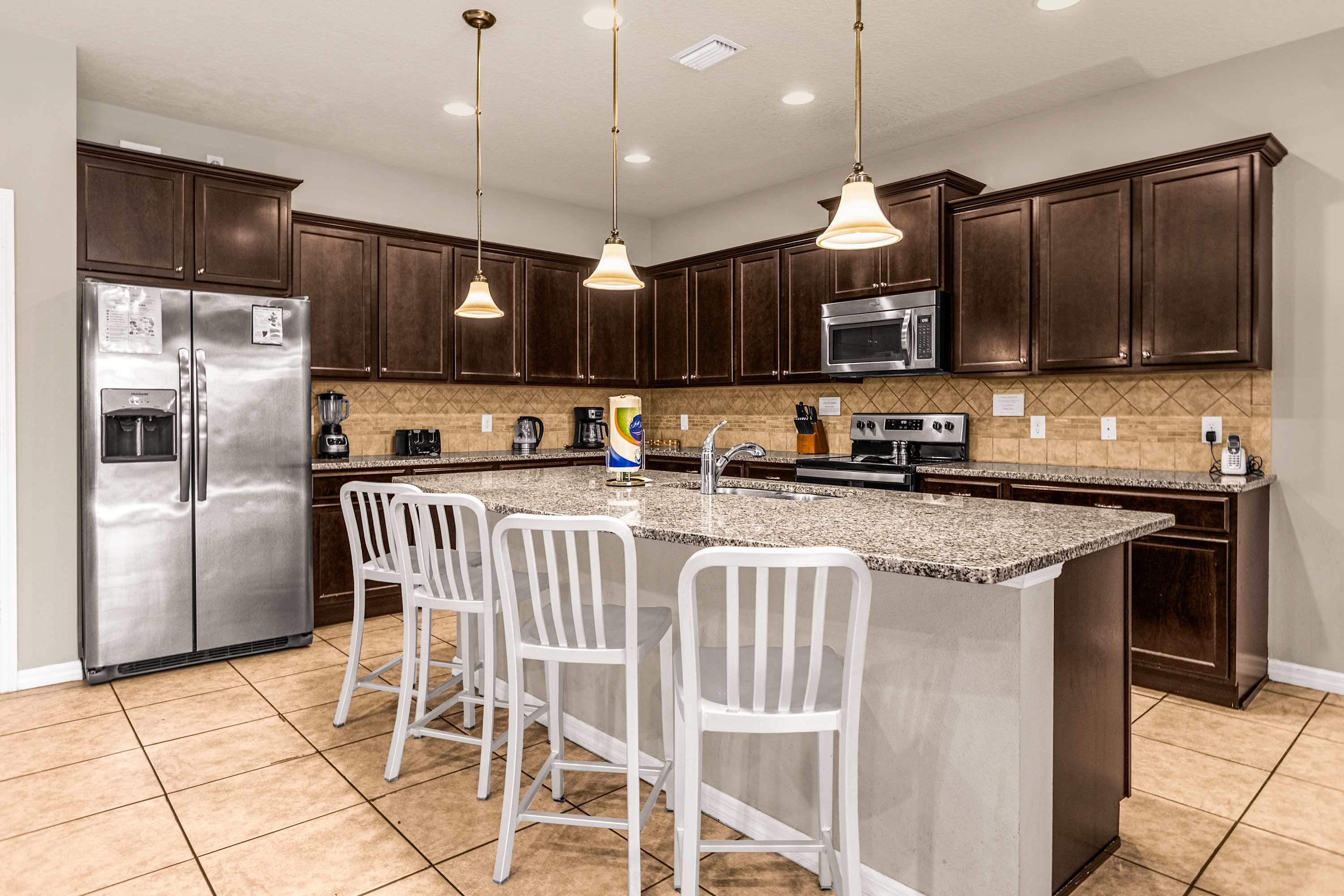 Luxury 9BR Villa in Kissimmee | Sleeps 18 Guests