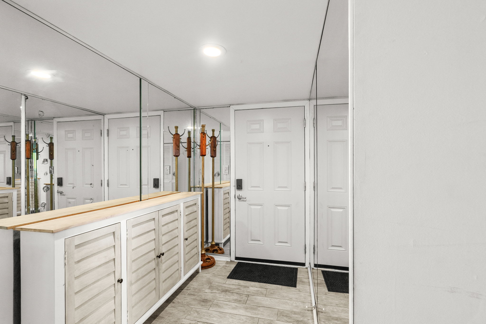 Arcadian I 15A Oceanfront | Photo 28