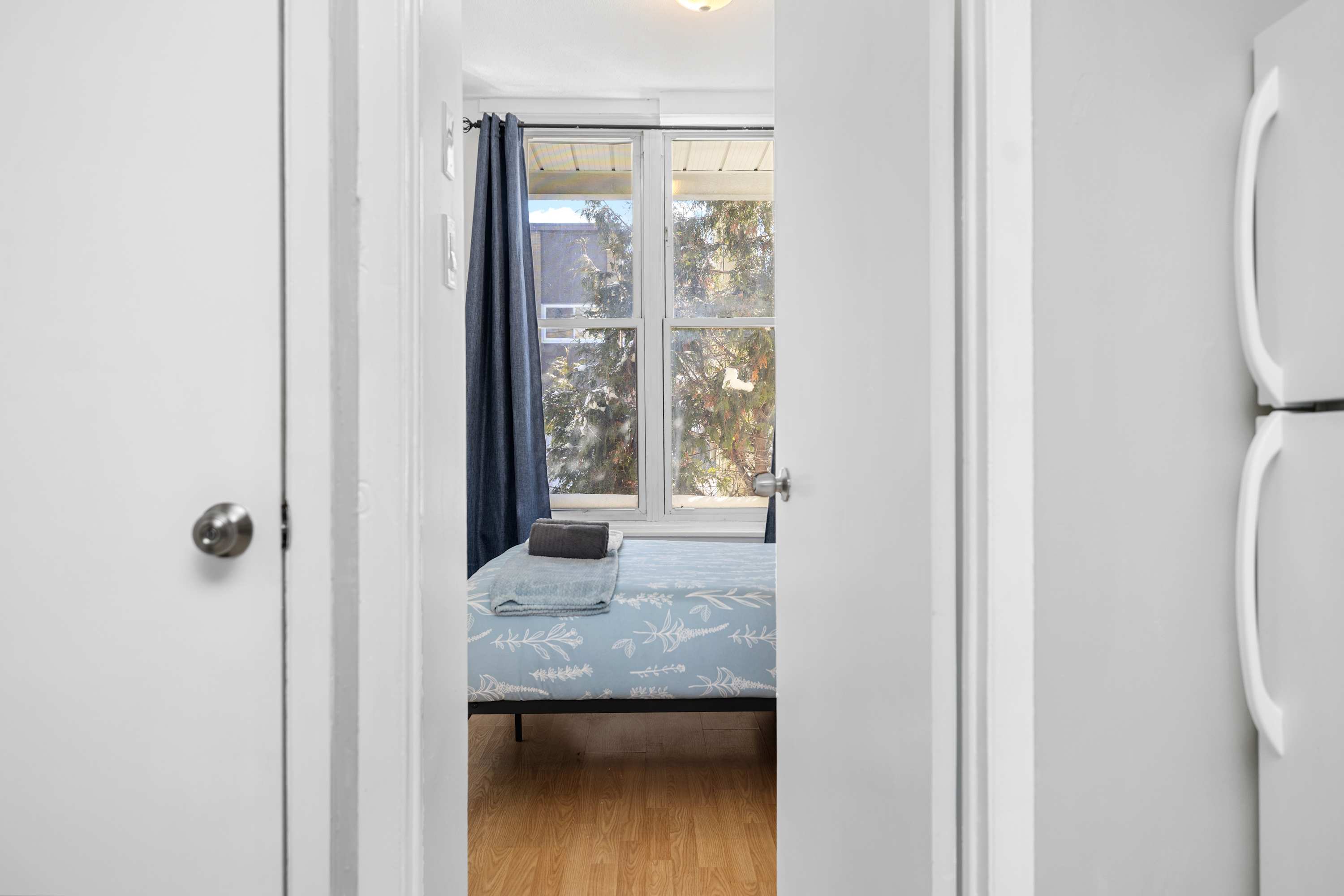 Entryway into the bedroom