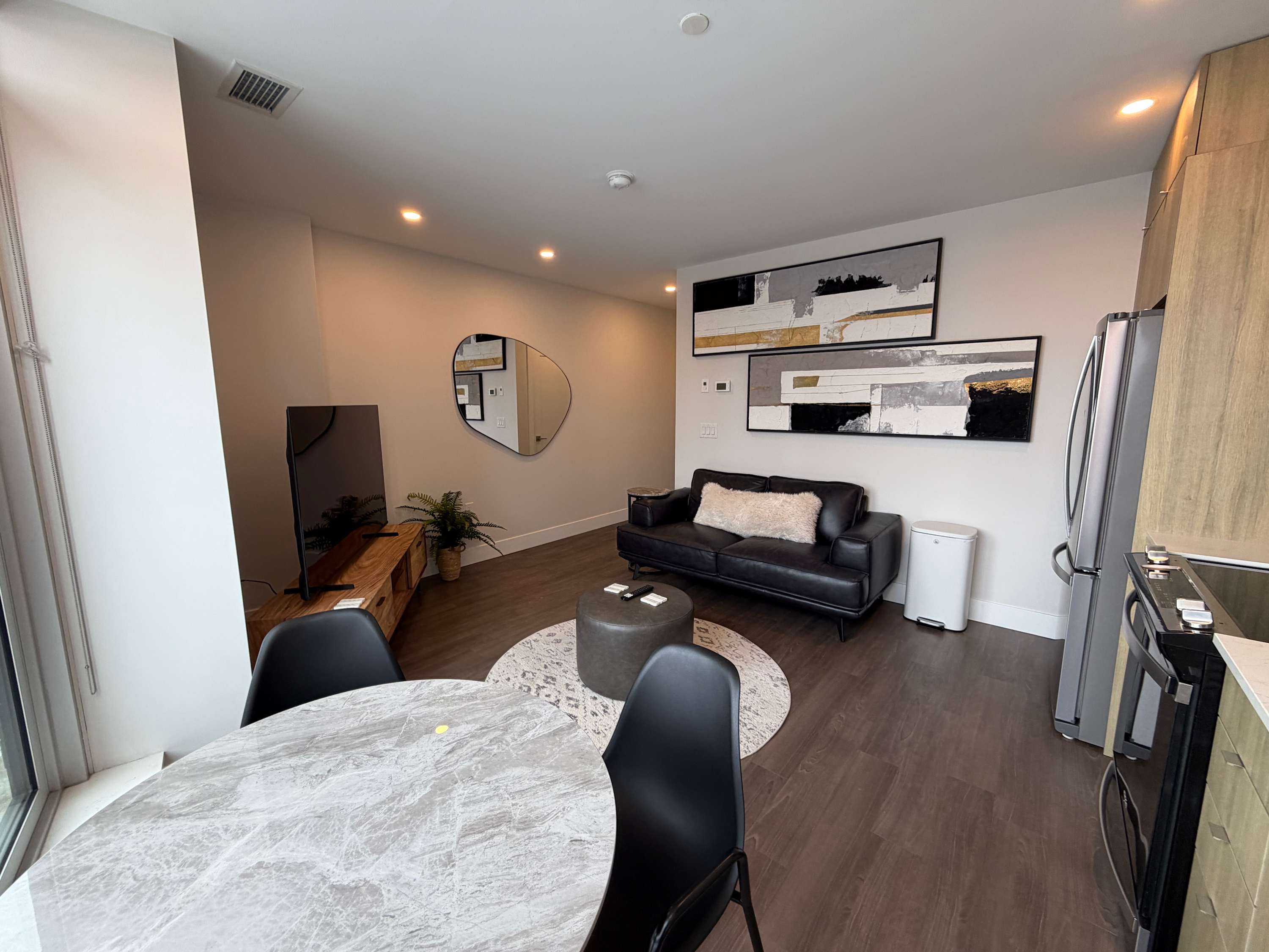 Waterfront 1 BR with 6 appliances and huge patio
