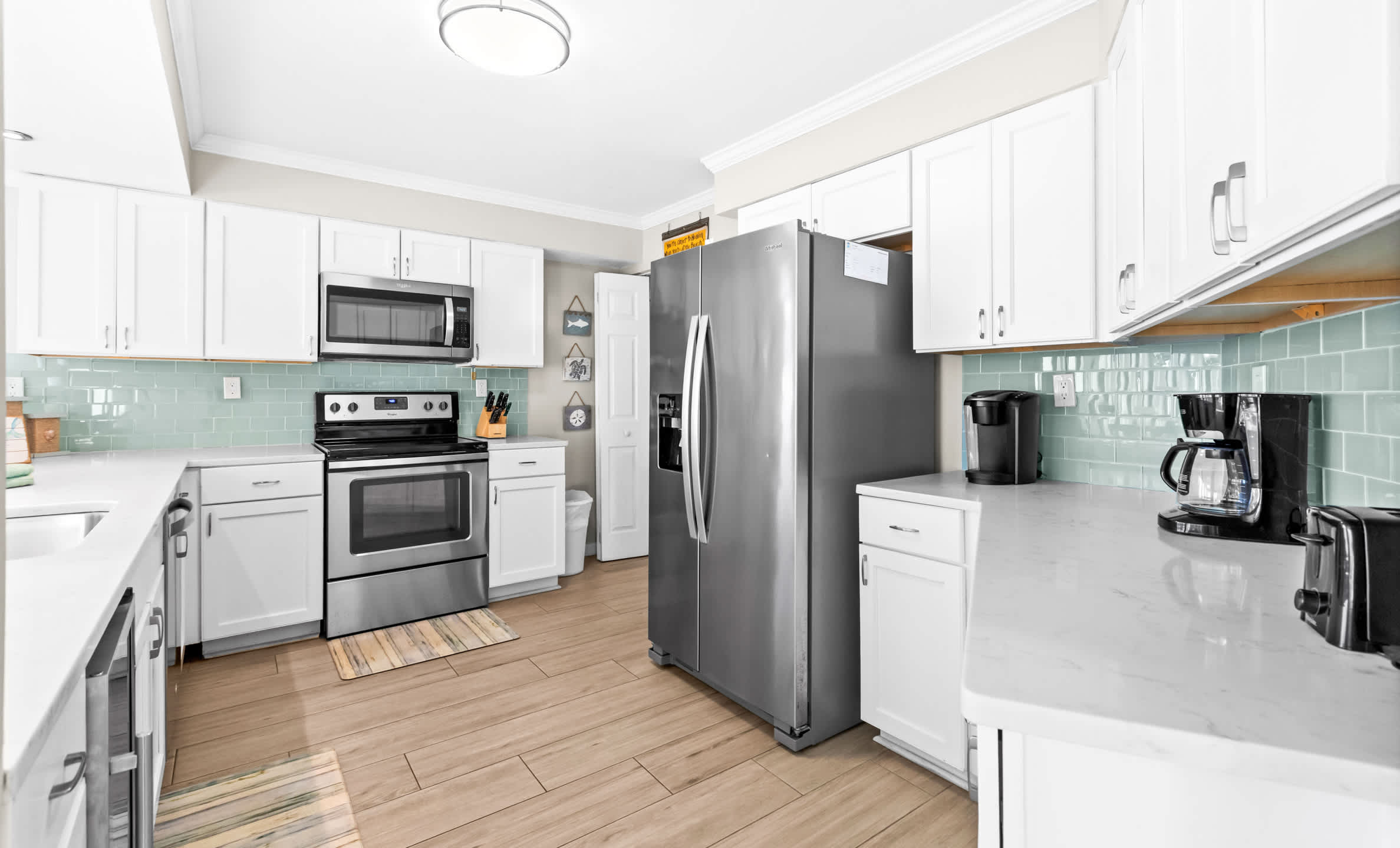 Emerald Towers 0206 13