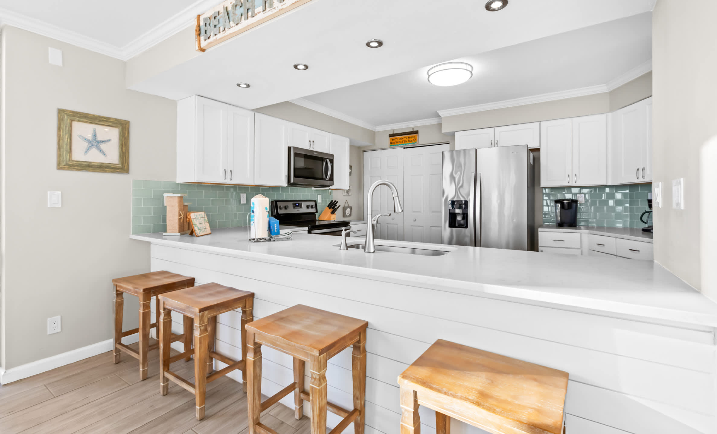 Emerald Towers 0206 17