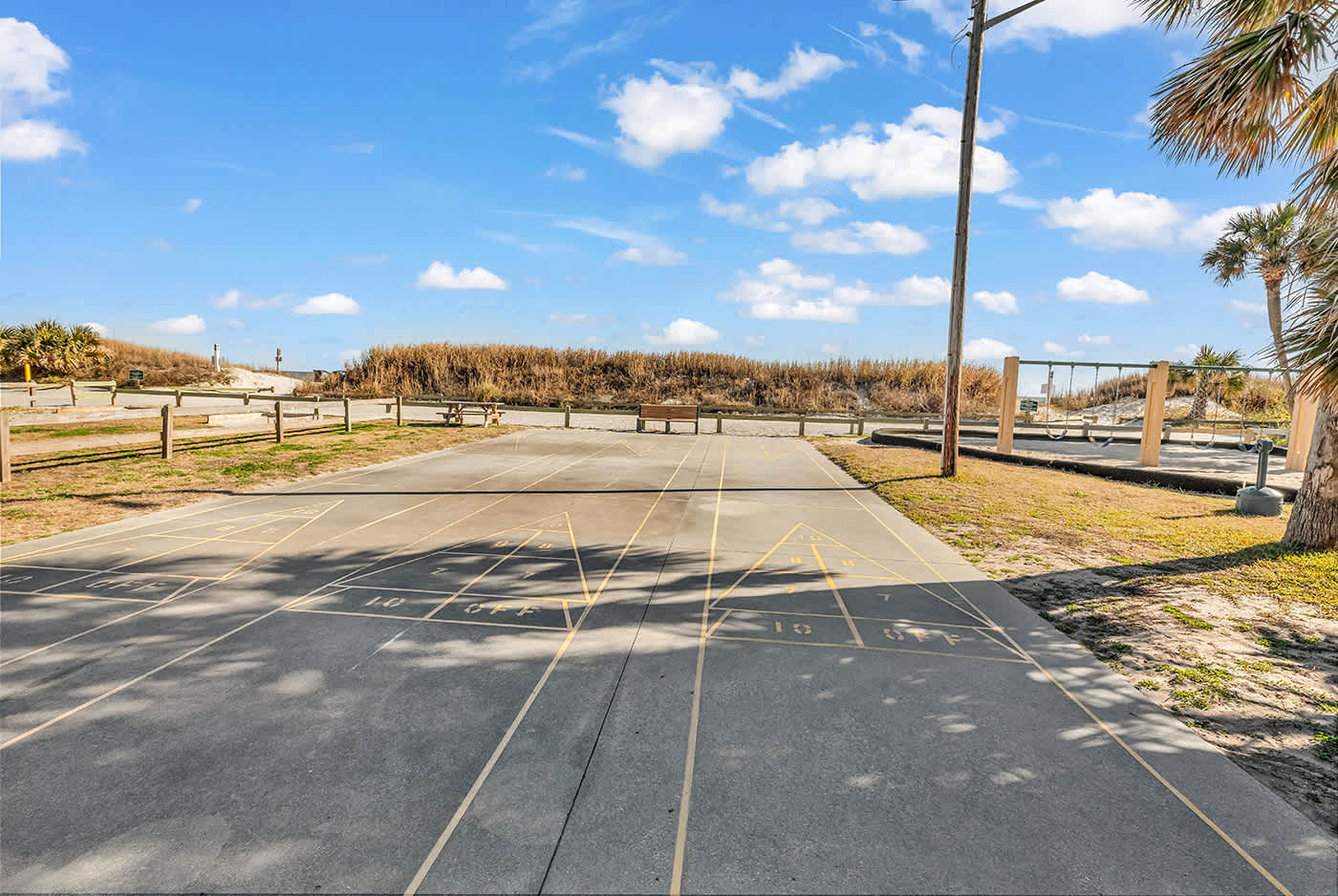 Ocean Lakes Comfy Cottage Steps to Beach Waterpark | Photo 53