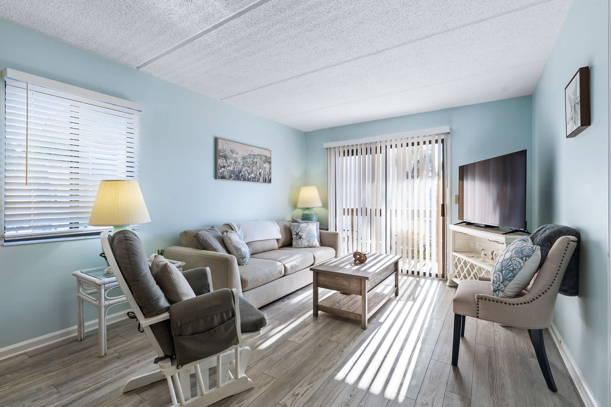 Tidal Terrace | Heated Pool | Steps to Beach! — photo 18