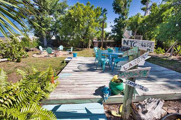 Serenity House - Tranquil Garden & Pets Welcome! 4