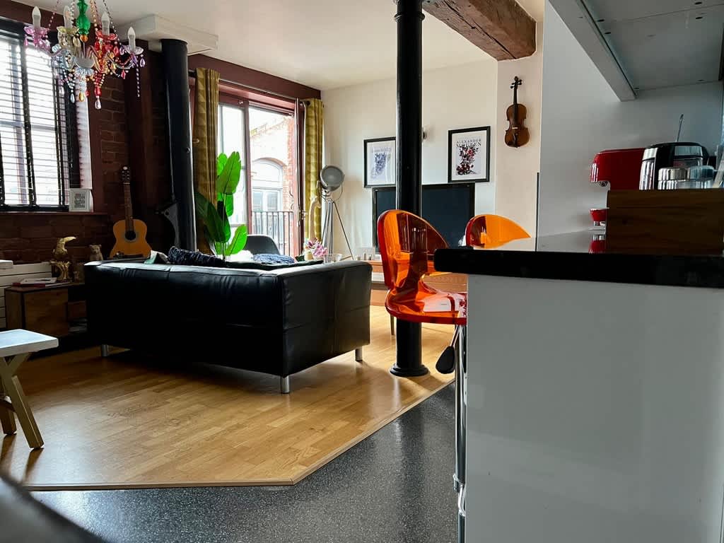 Awesome Mathew St 2 Bed duplex 2 bed sleeps 6 - Photo 50