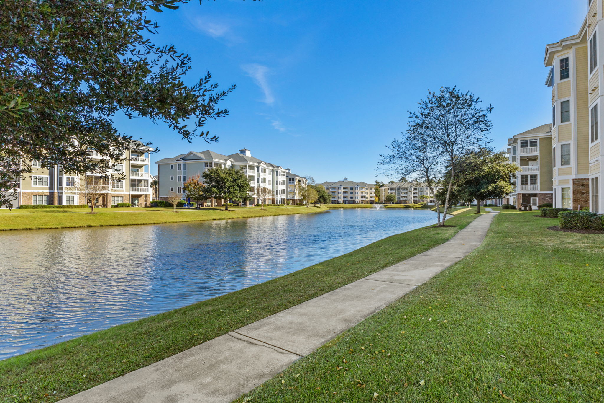 Magnolia Pointe 203 Pond View | Photo 22