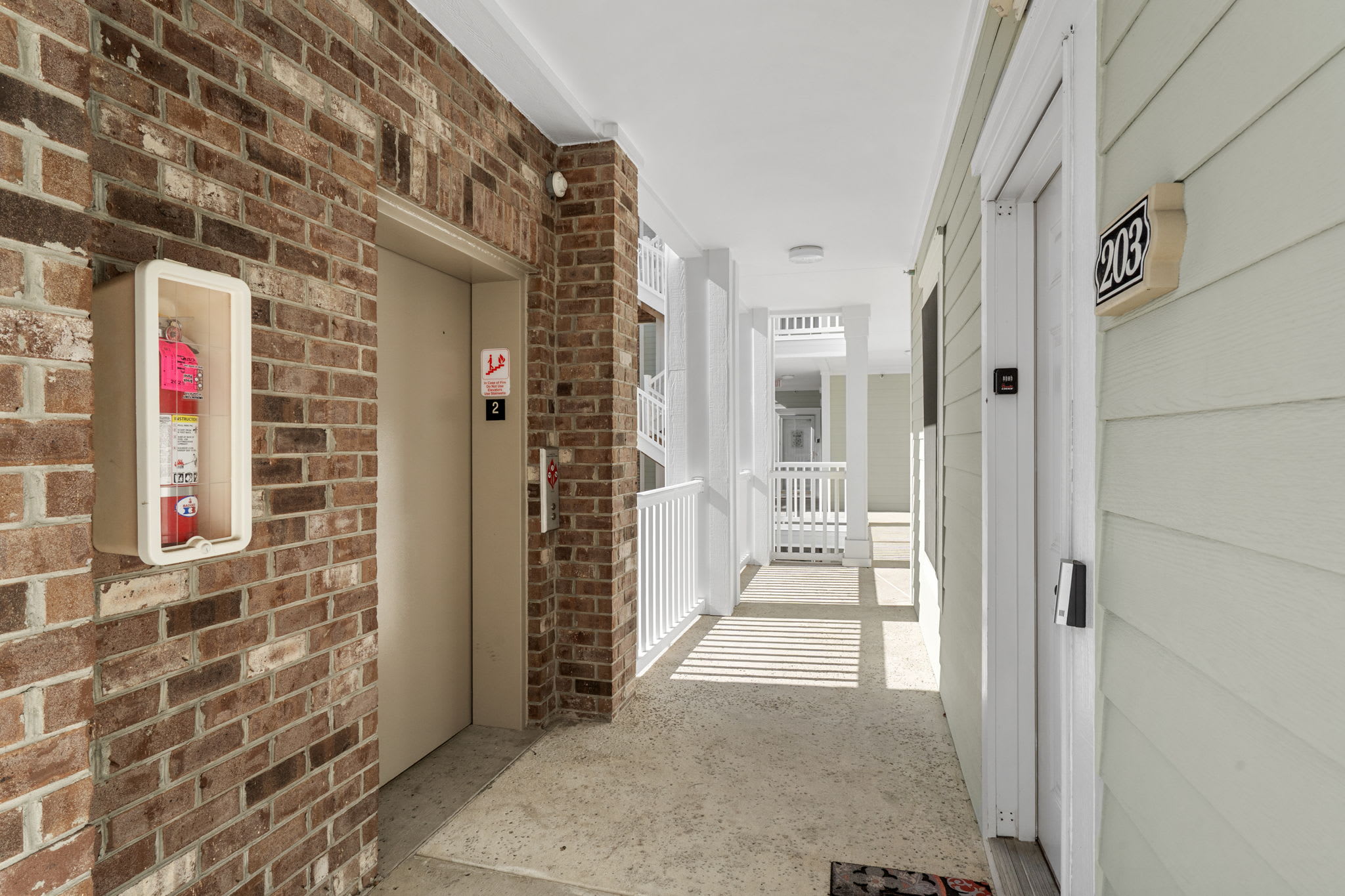 Magnolia Pointe 203 Pond View | Photo 20