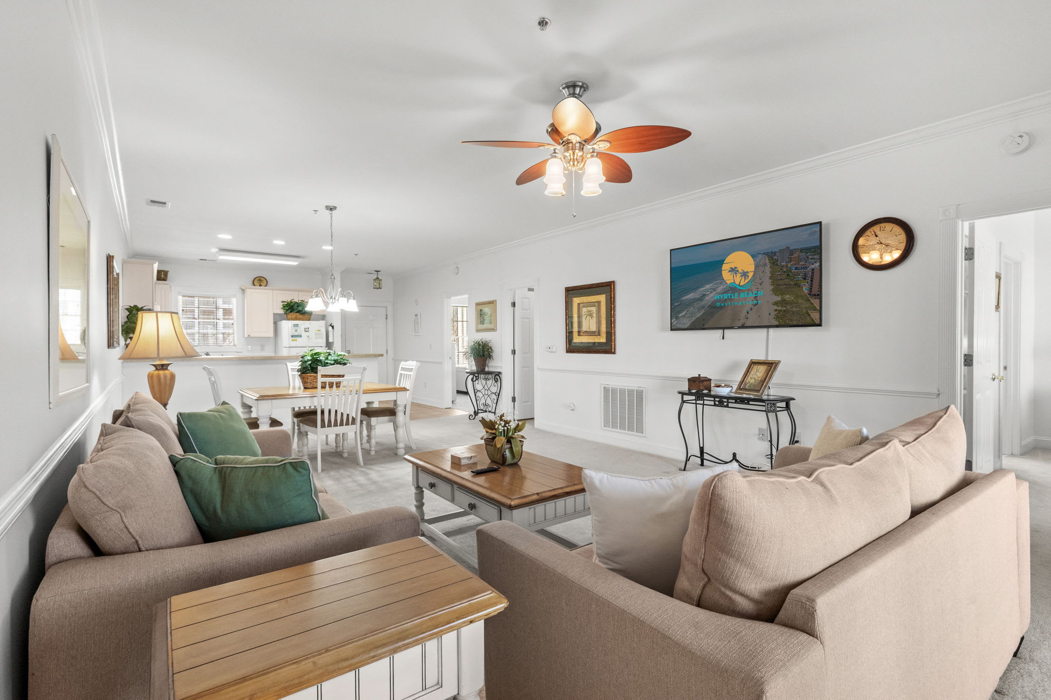 Magnolia Pointe 203 Pond View | Photo 3