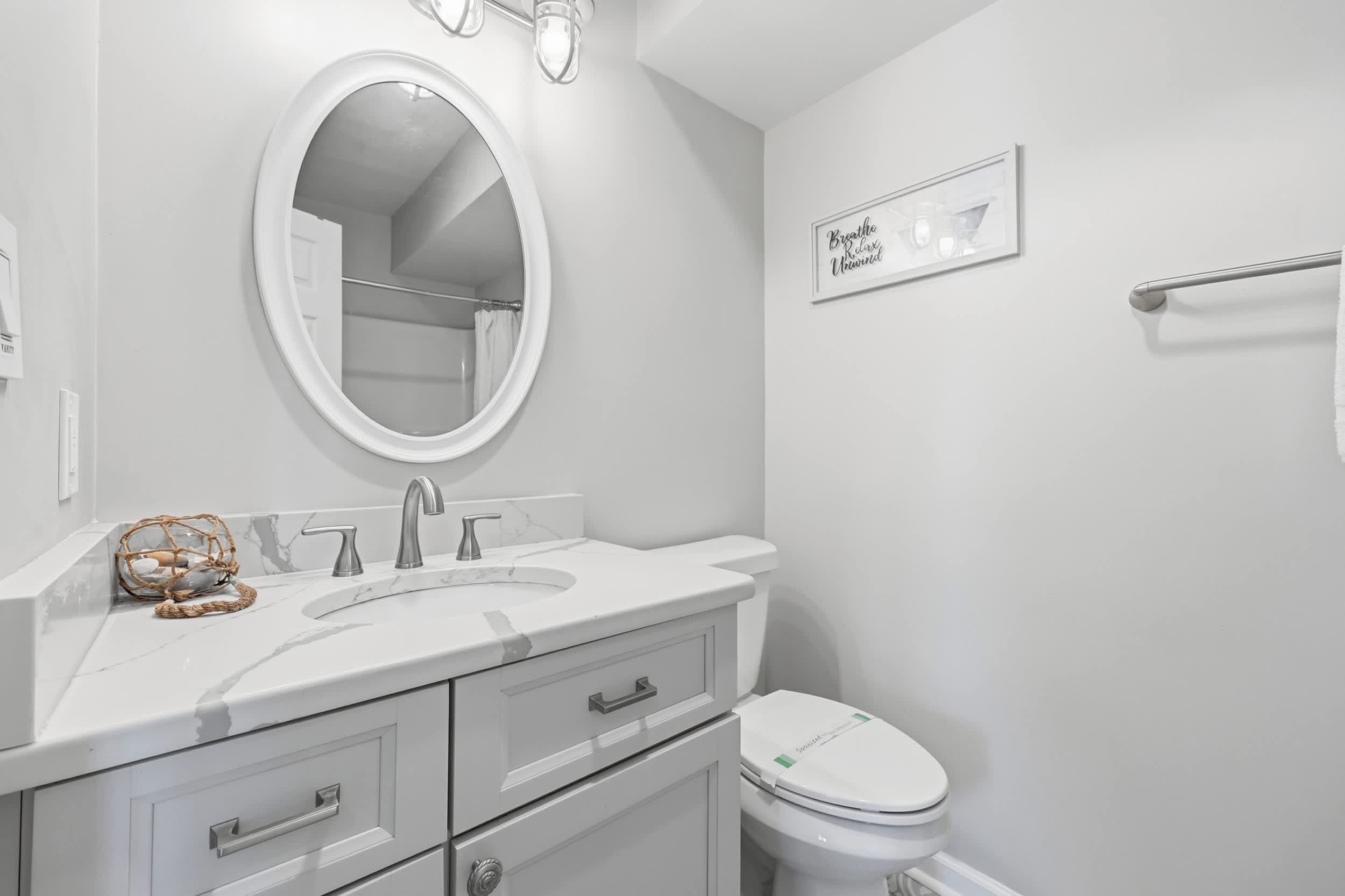 Oceanfront 3BR in Ocean Drive with Pool