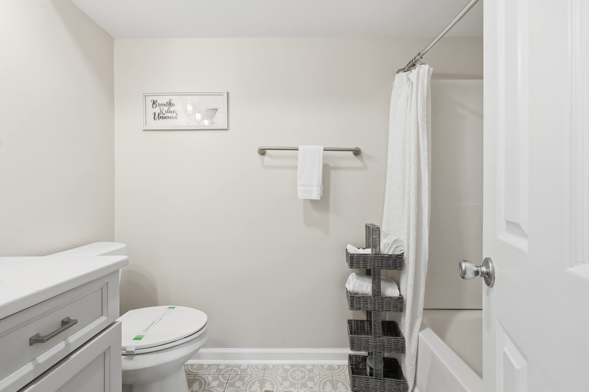 Oceanfront 3BR in Ocean Drive with Pool