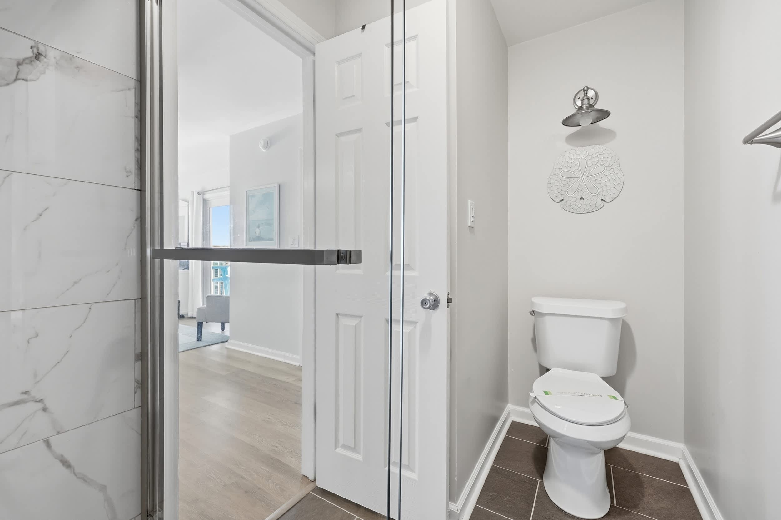 Oceanfront 3BR in Ocean Drive with Pool