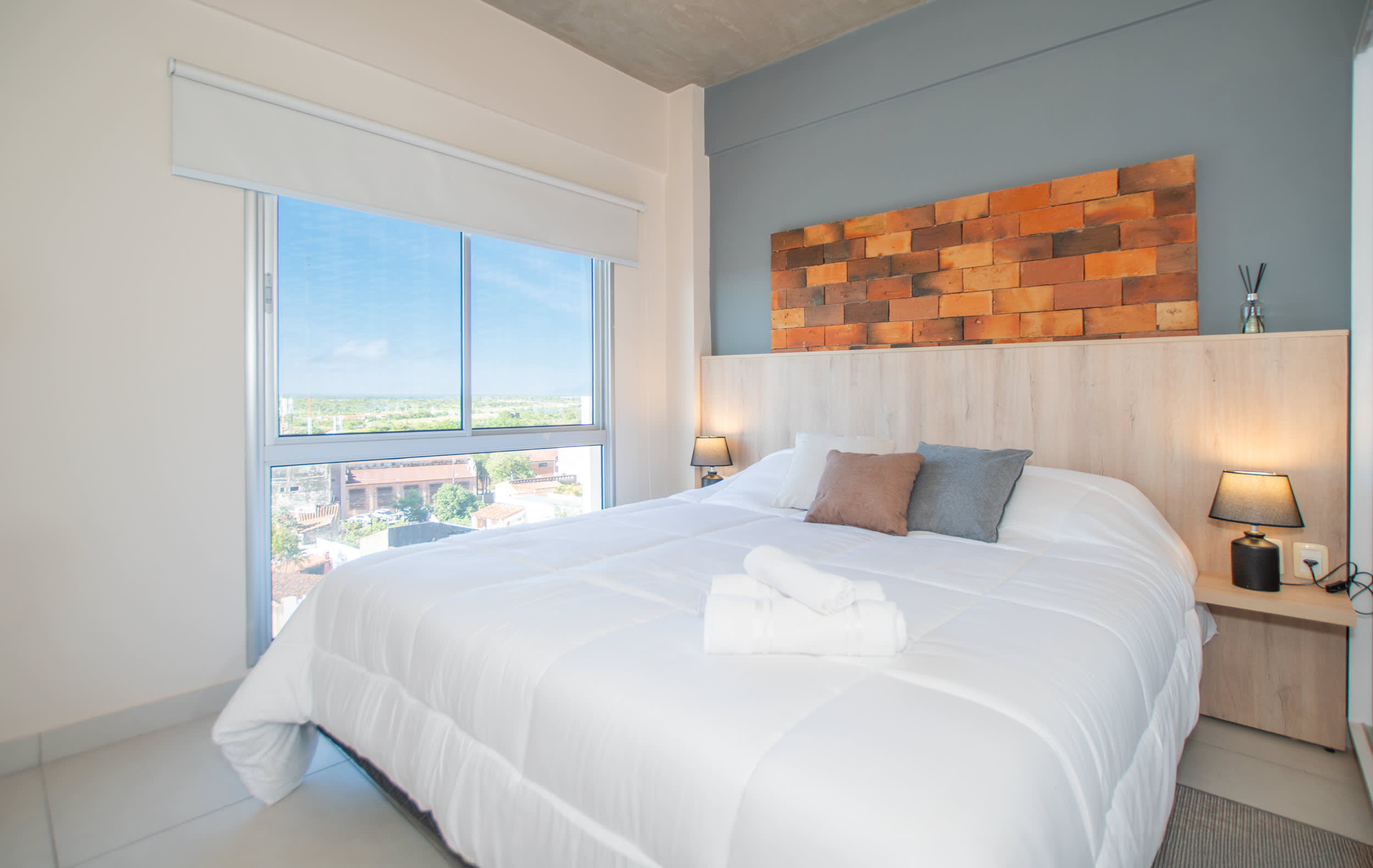 ehnqihuuzn1ffzoyv65z