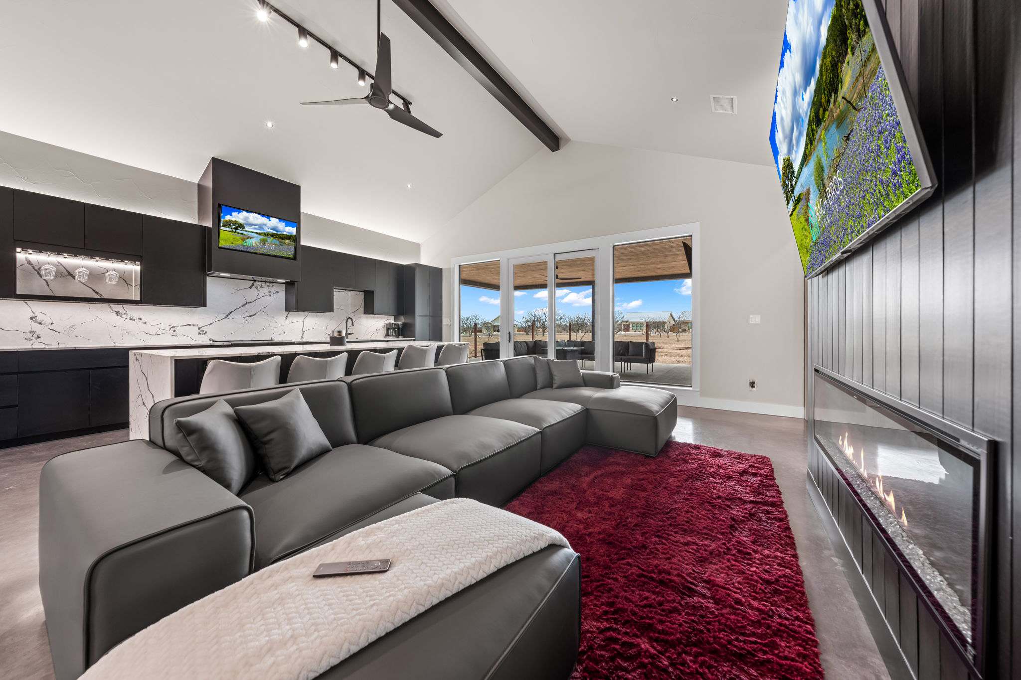 Freddy's Funkhouse - Fire Pit & On 290 Wine Trail — Fredericksburg, TX — vacation rental