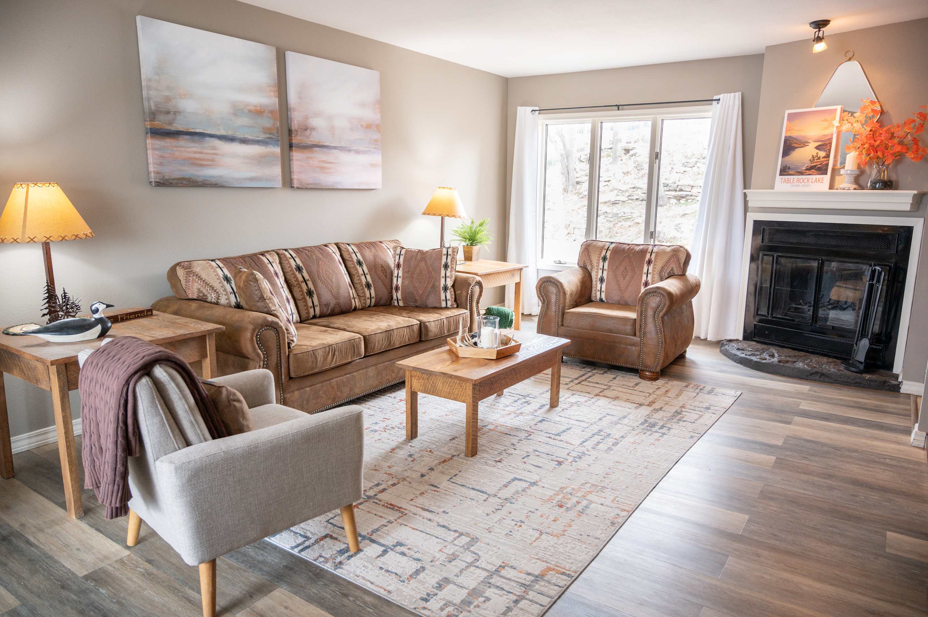 Lakescape at the Getaways 7