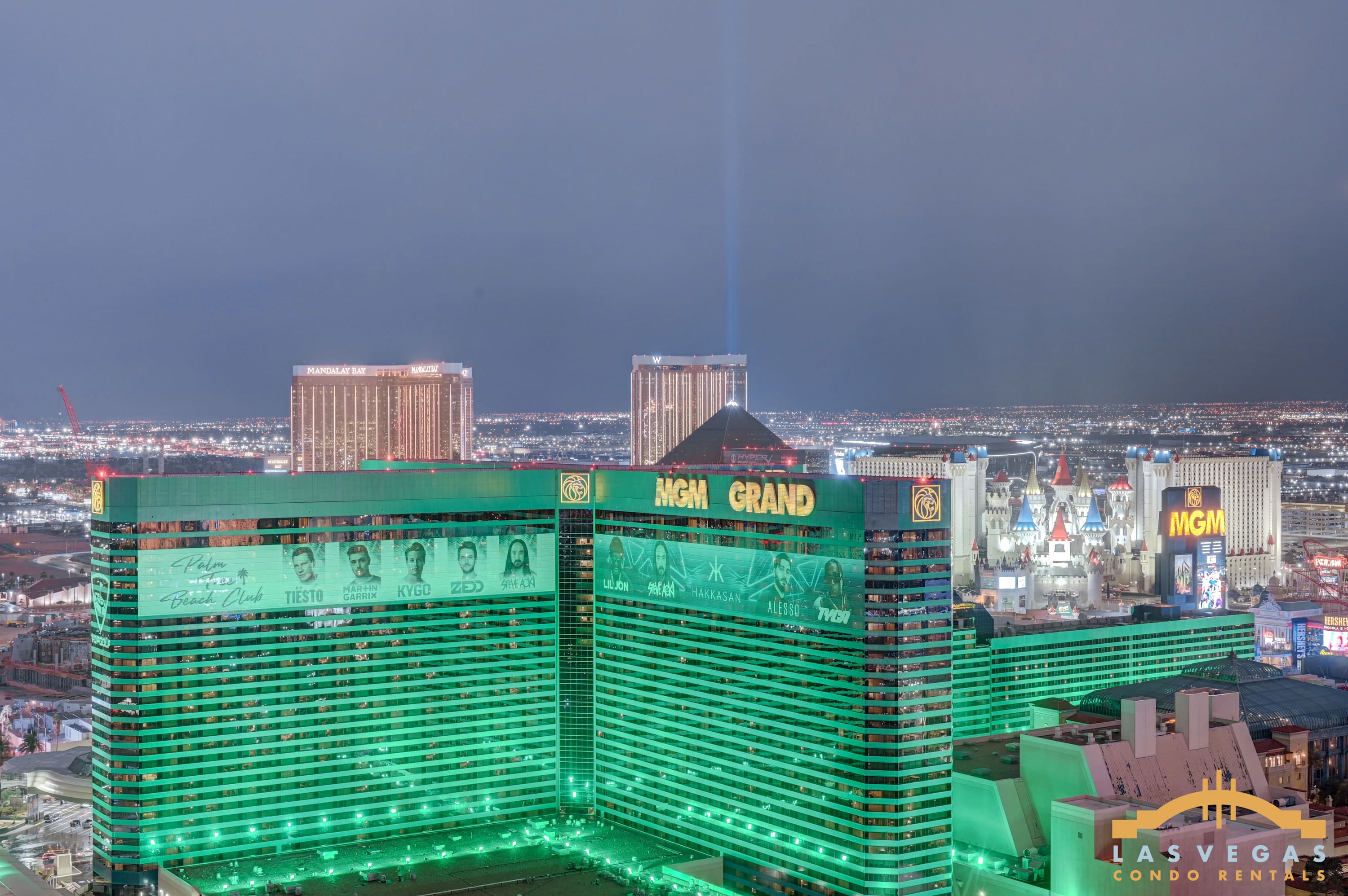 Signature 2Br3Ba balcony combo units 34-602 and 04 — Las Vegas, NV — vacation rental