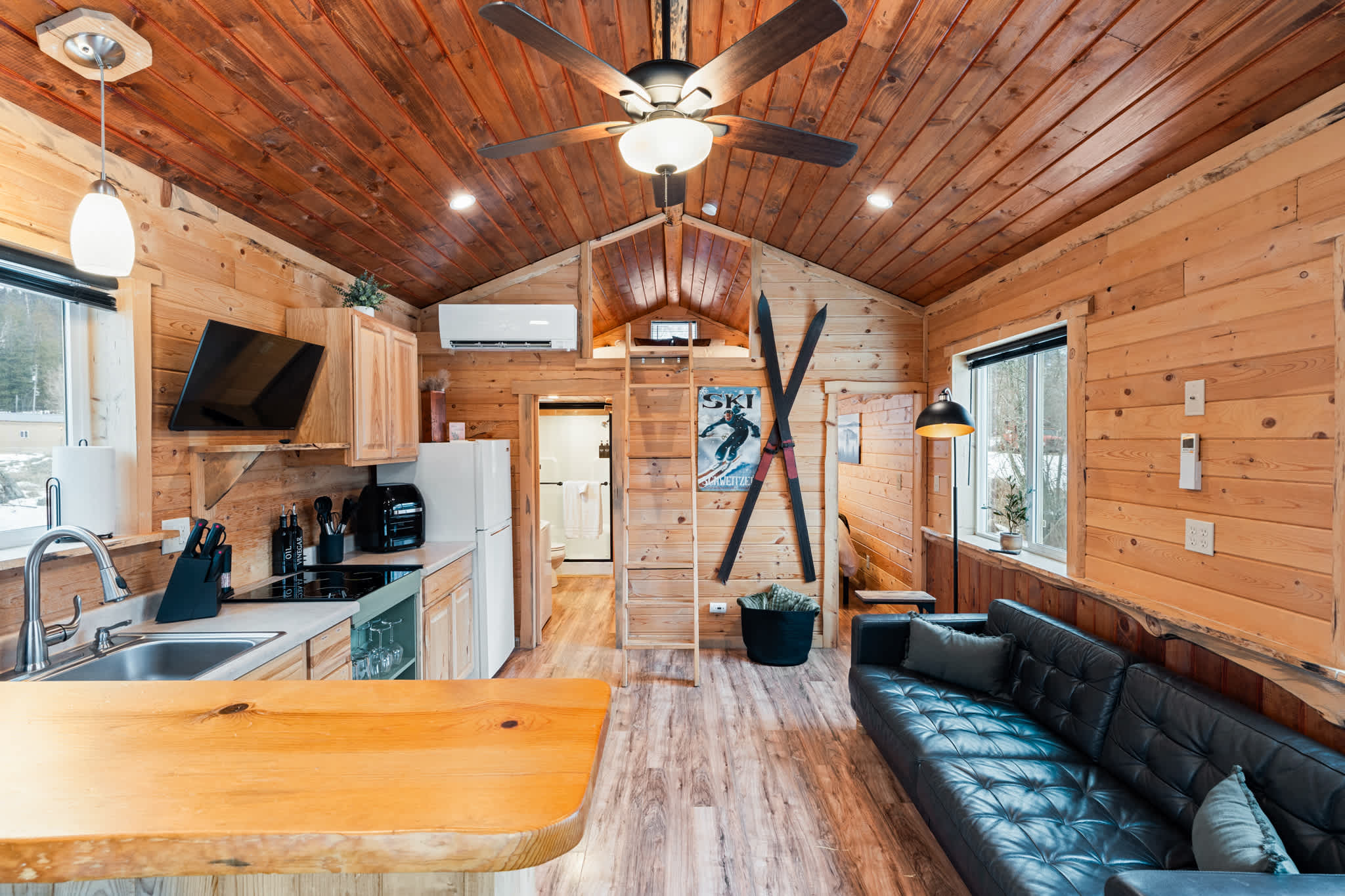 Upland Cabin Retreat | 3 miles to Downtown — Sandpoint, ID — vacation rental