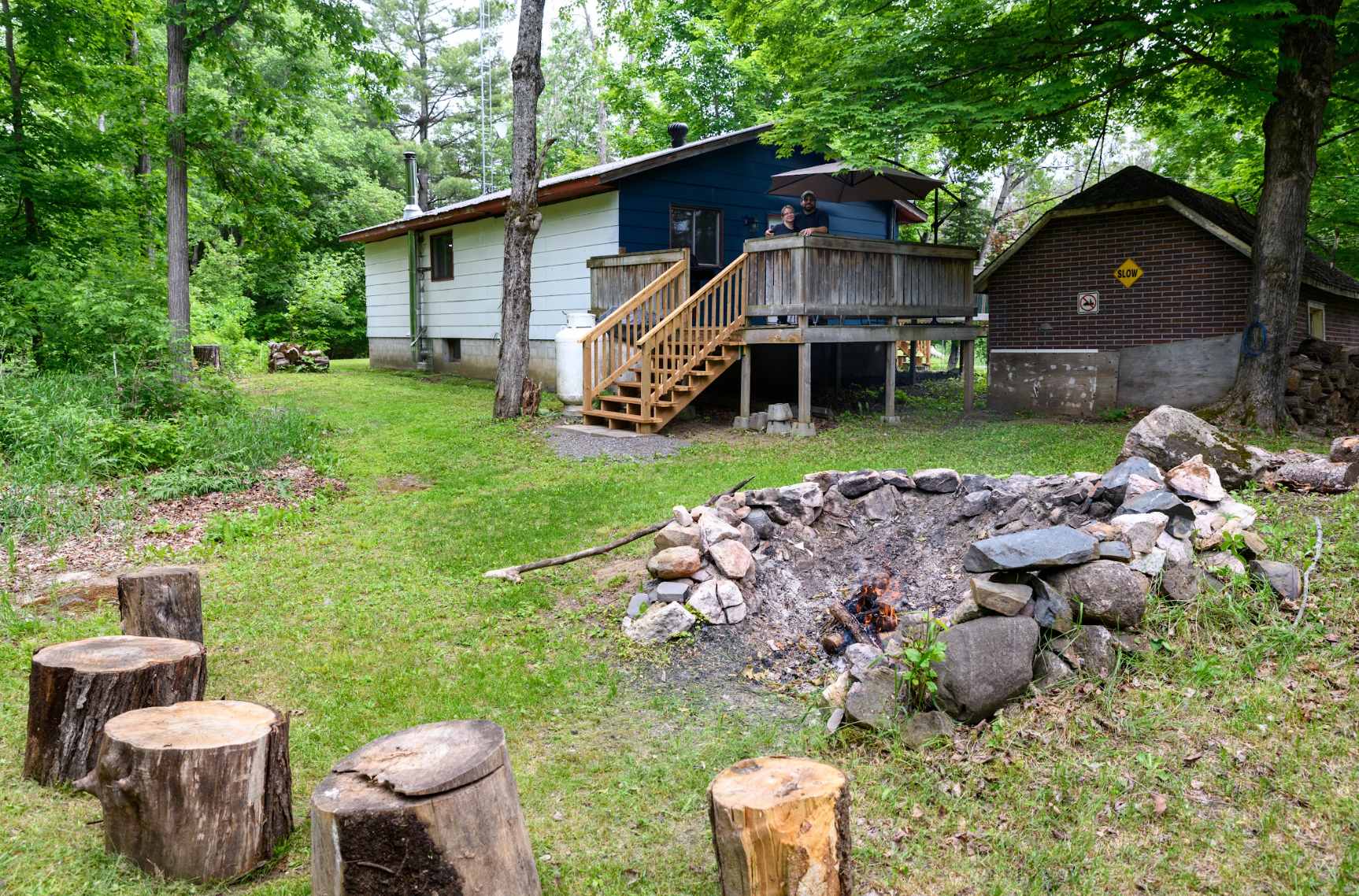 Woodsy Summer Retreat with Patio BBQ Grill
