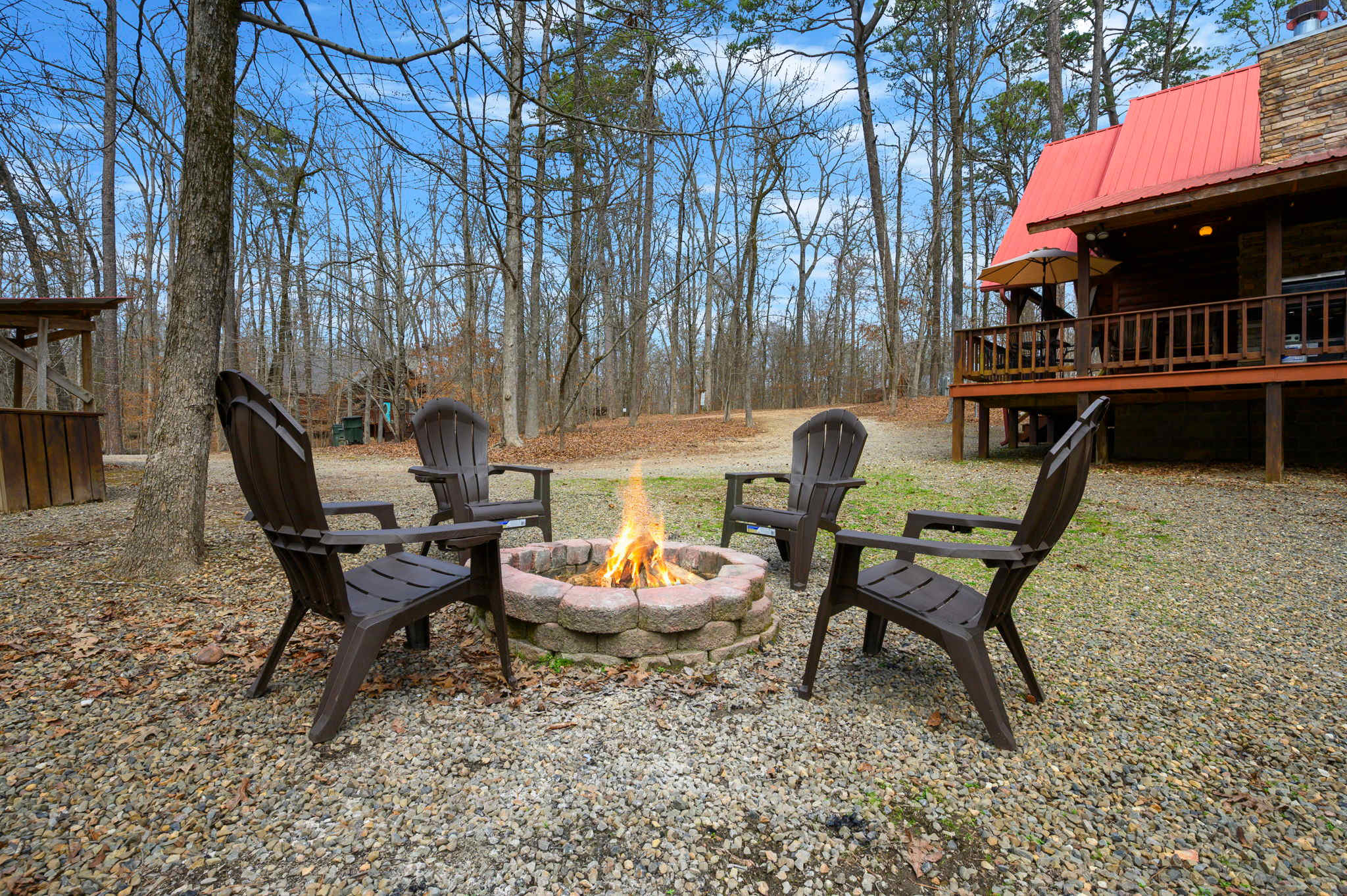 Kodiak Bear-hot tub-playground-location!