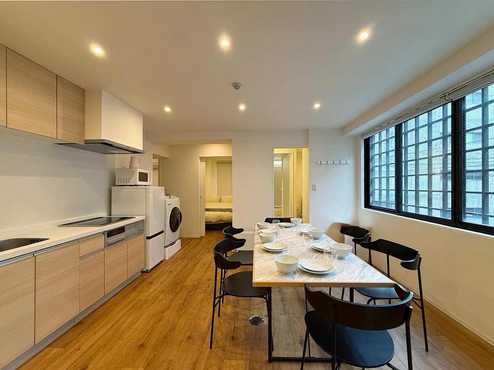 Bright & New 2BR Apartment Group Friendly