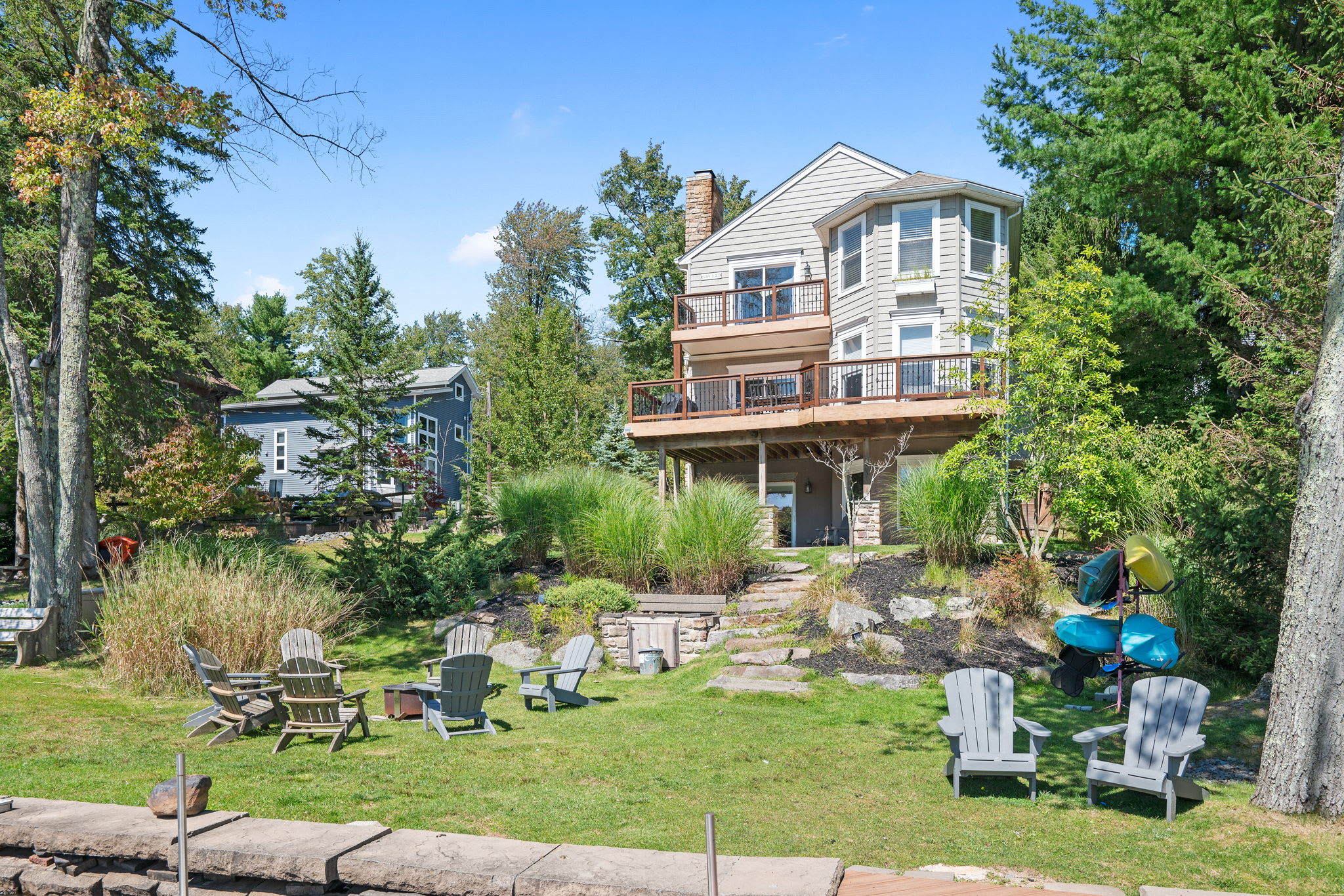 Lakefront! Game Room, Hot Tub, Close to it All!