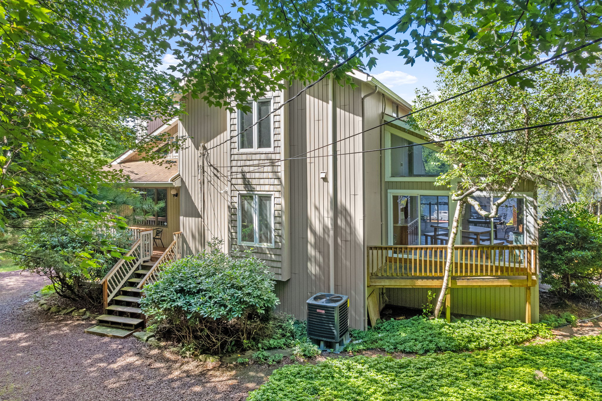 The front porch sets the tone for a relaxing Pocono getaway