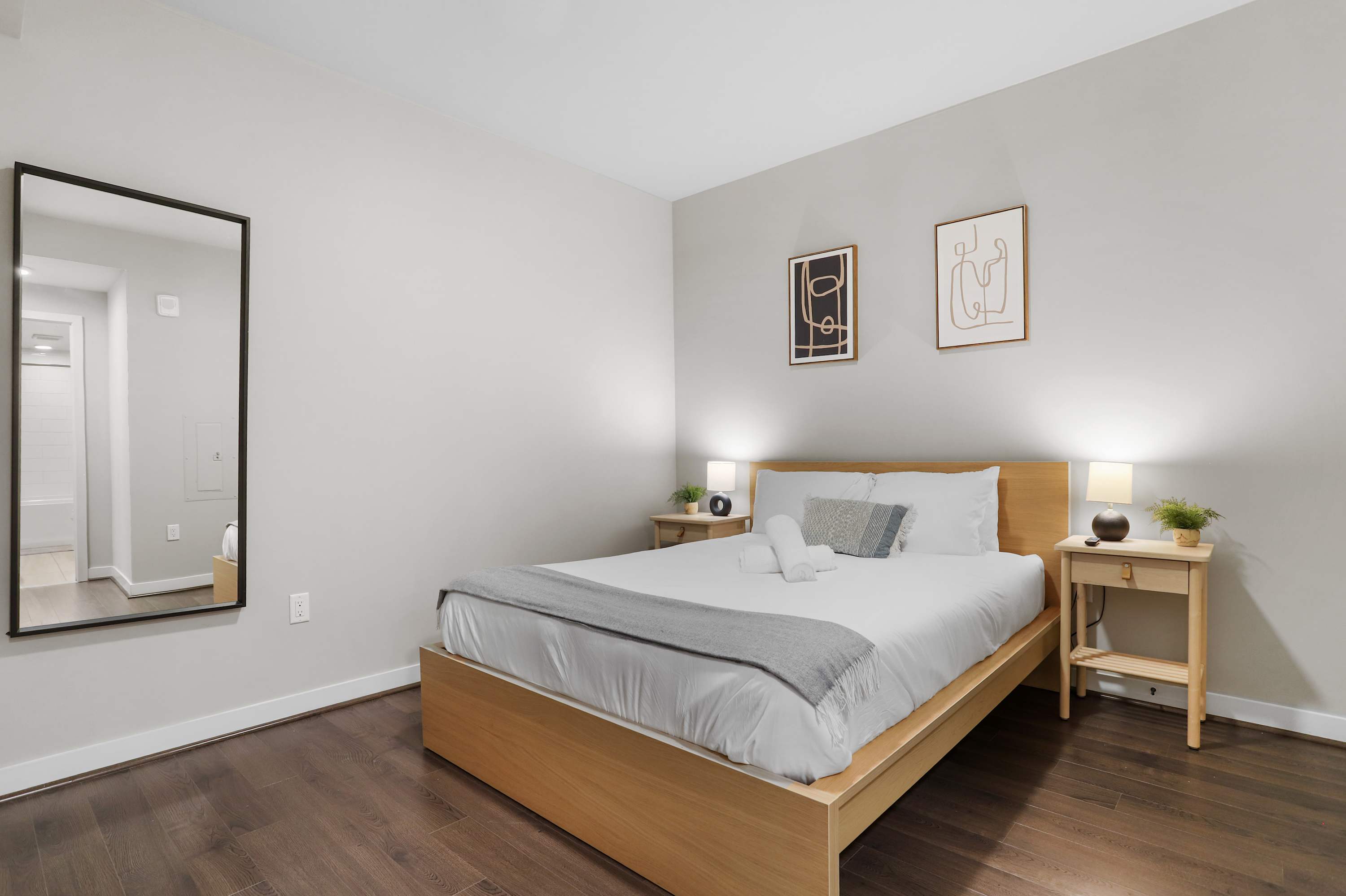 Spacious Apartment in Prime Location Near Metro
