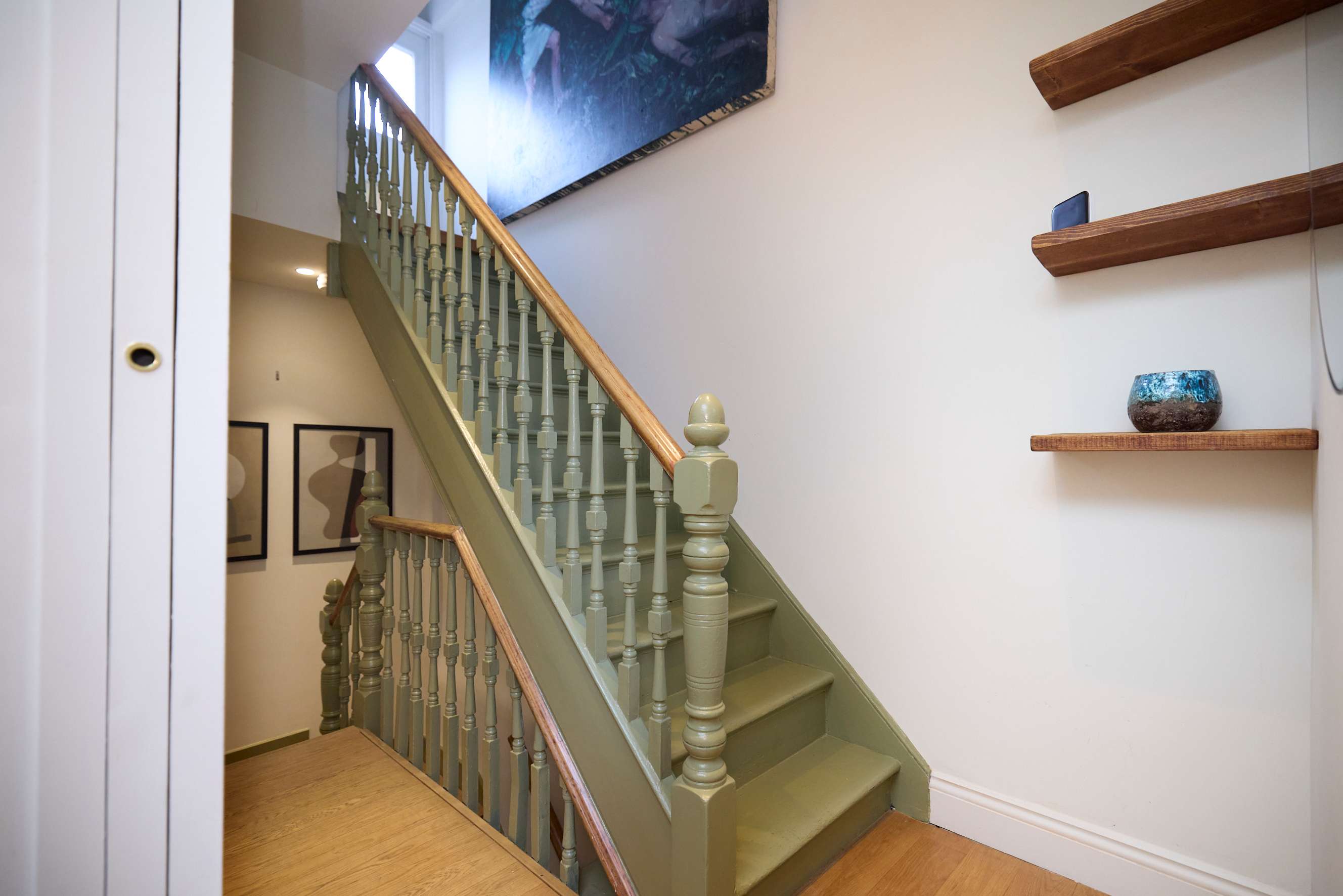 Above the Heath in Fleet Road 138 NW3 2QX - Property image 11 - VivreStays