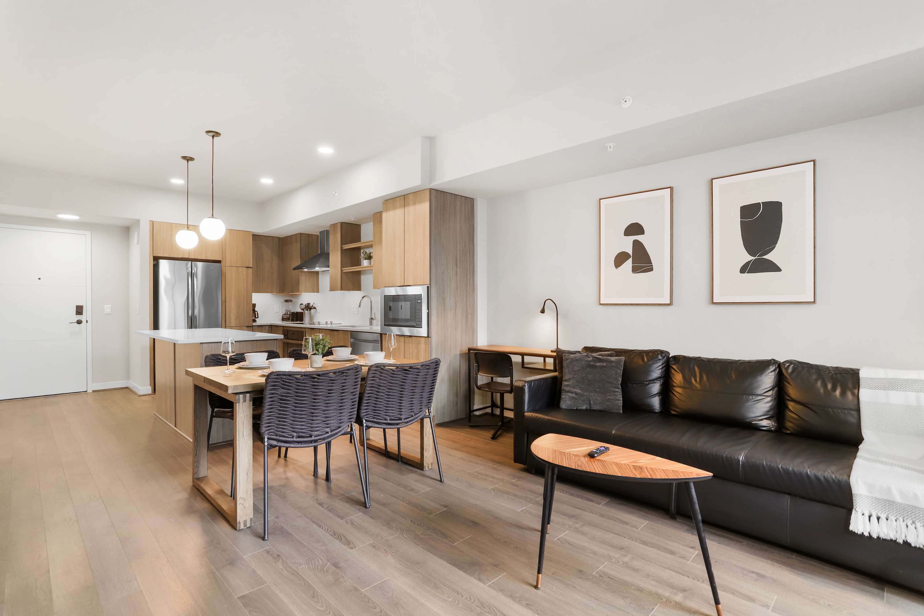 Prime Area | Spacious Apt Near Metro