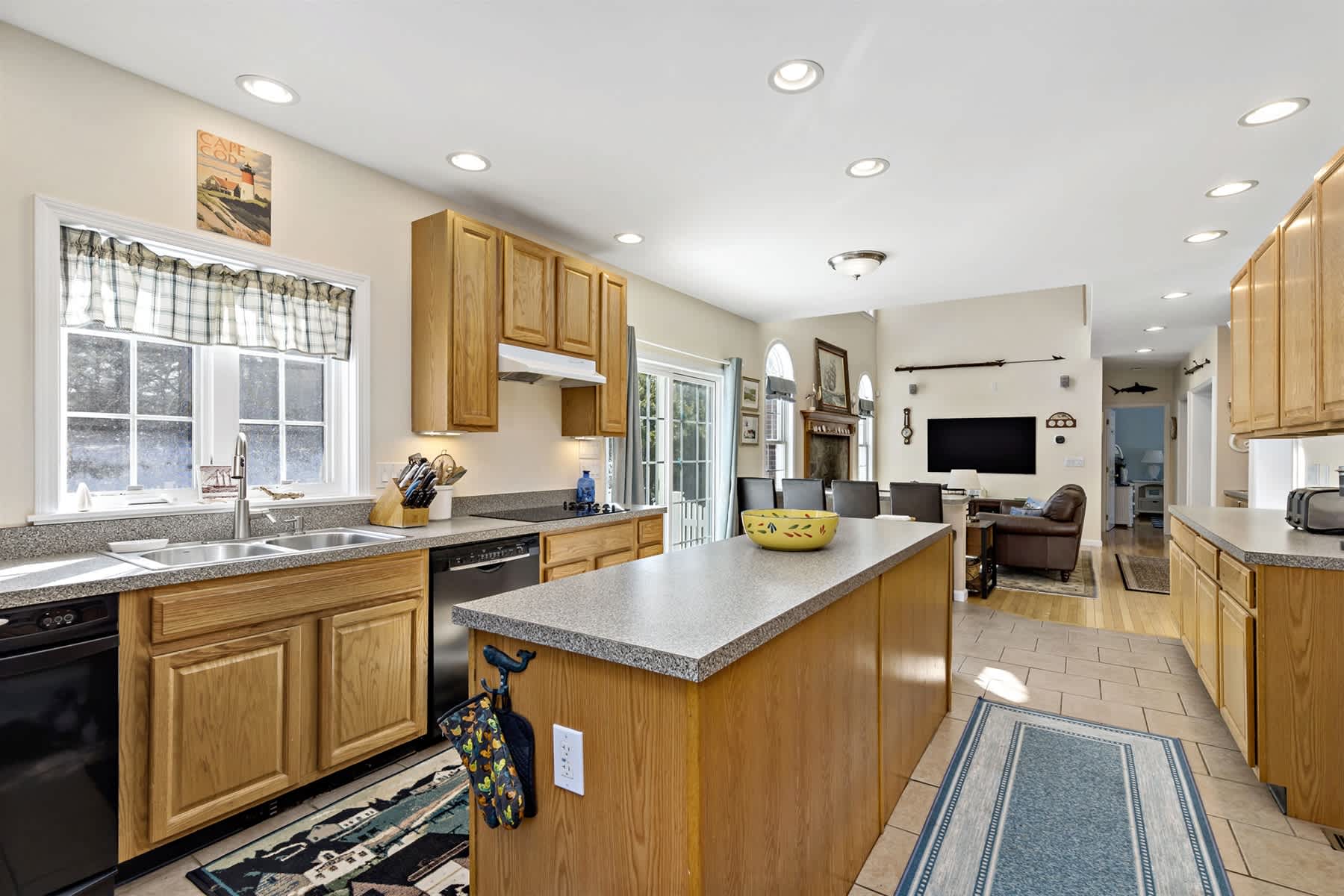 New 2026 3BR Retreat Near Forest Beach the Cape Cod Rail Trail 3