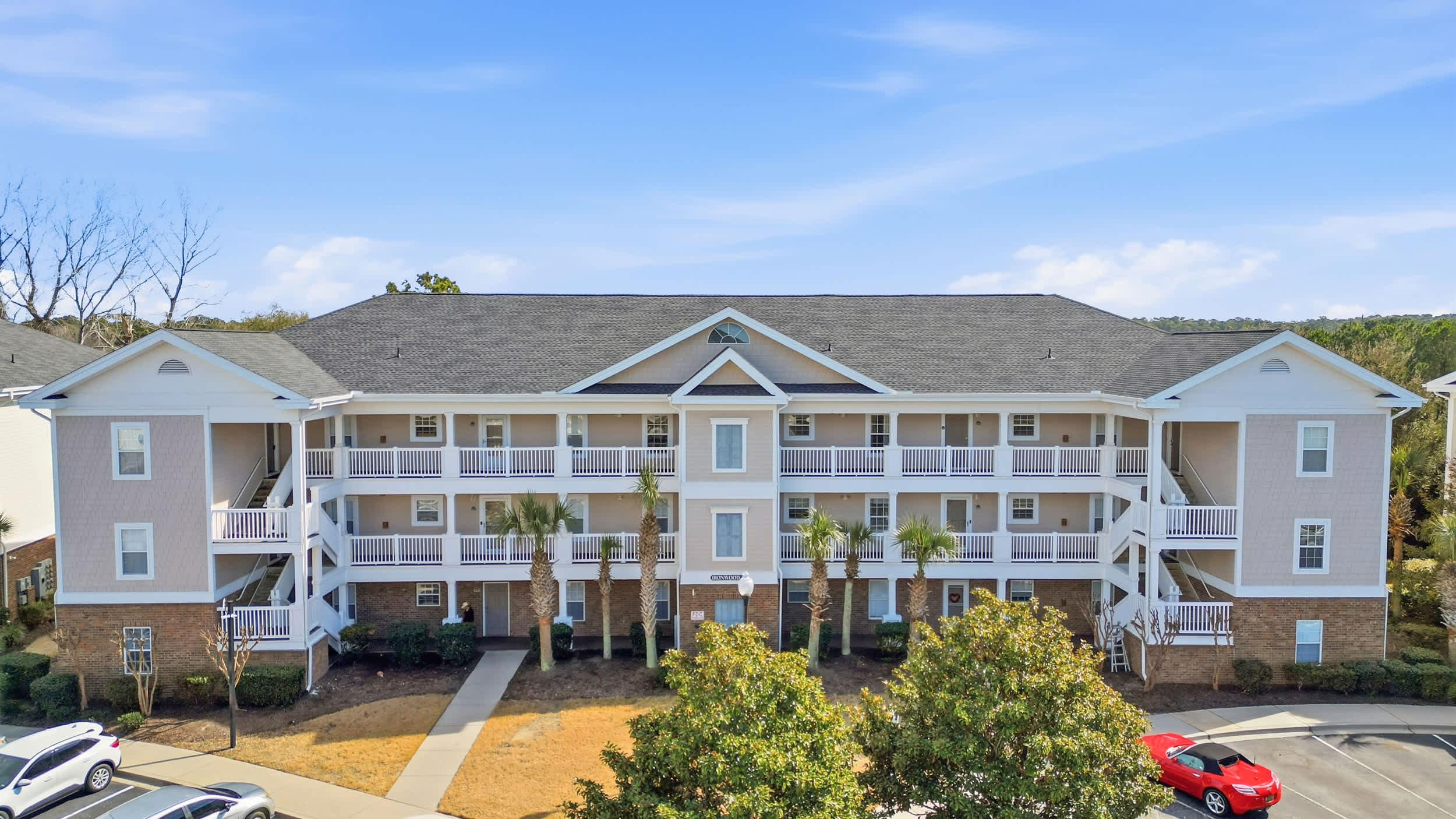 Tide N Tee Resort Condo w Mega Pool Near Beach