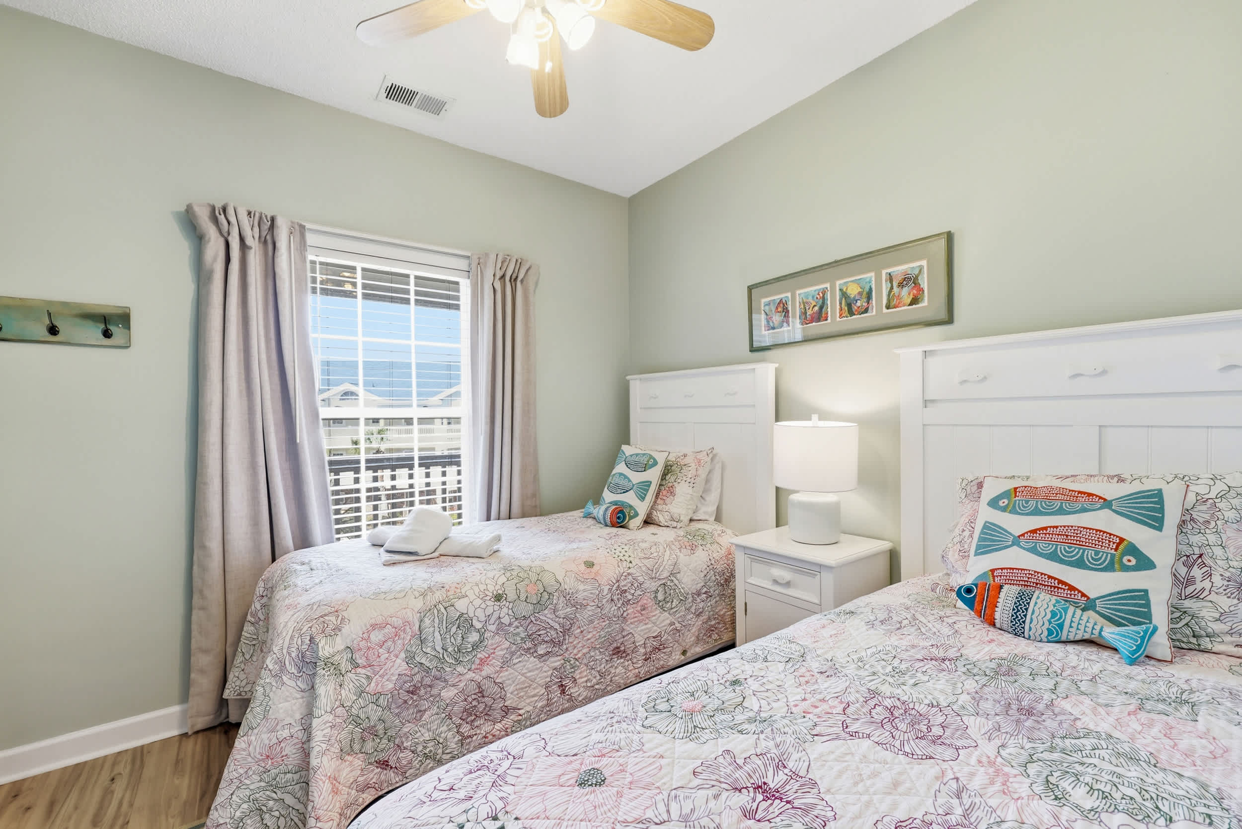Tide N Tee Resort Condo w Mega Pool Near Beach