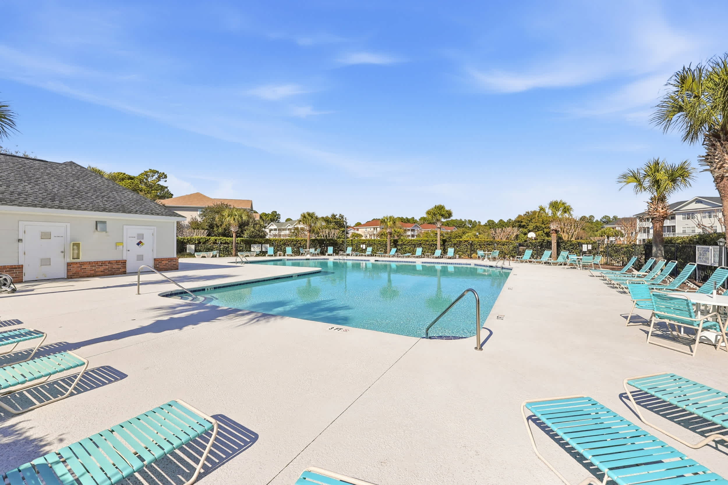 Tide N Tee Resort Condo w Mega Pool Near Beach