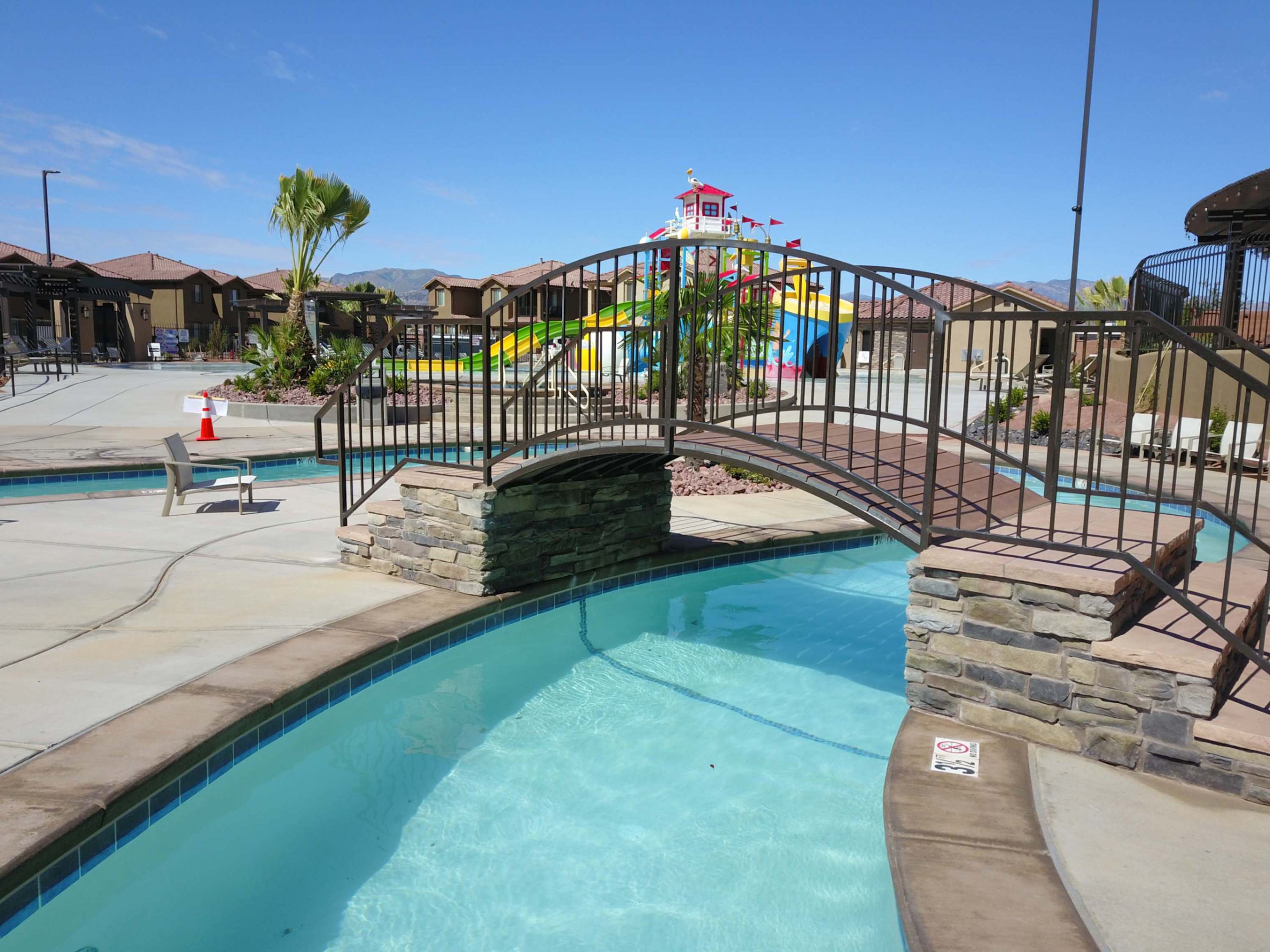 105 - Enjoy floating the lazy river or multiple slides for the kids