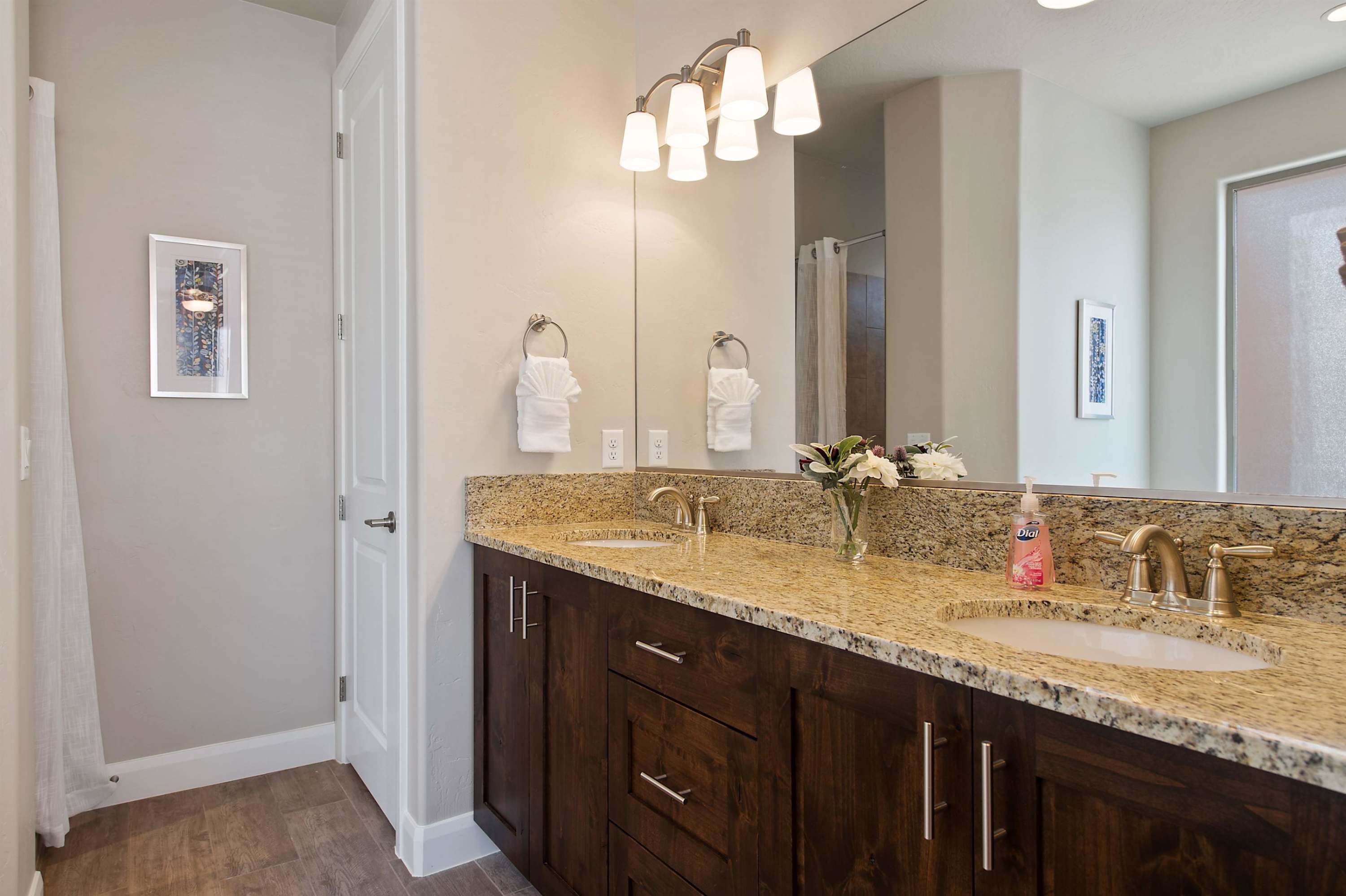 105 - Master bathroom with shower, garden tub and dual sink vanity
