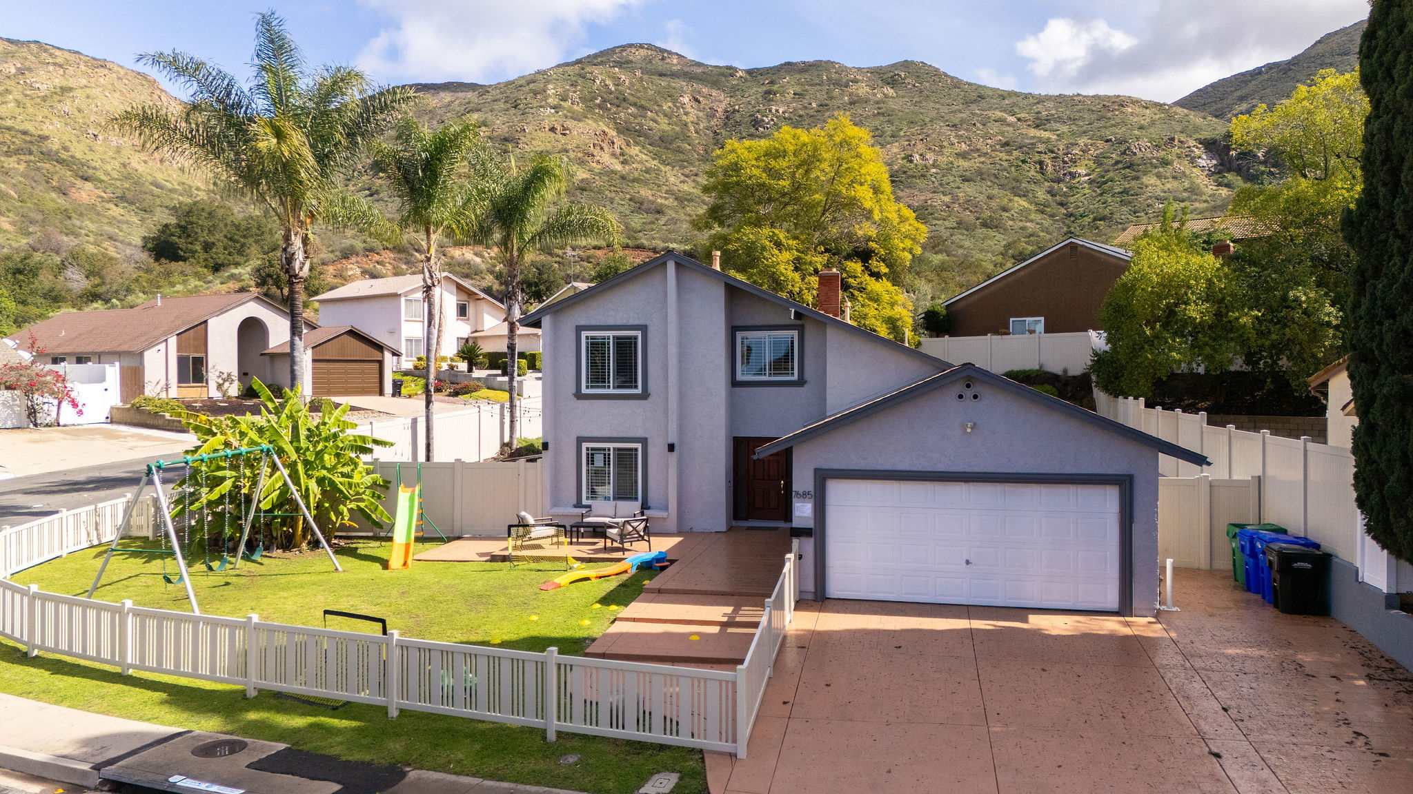 Spacious Family Home w/ Kids Playset And Fire Pit! — San Diego, CA — vacation rental