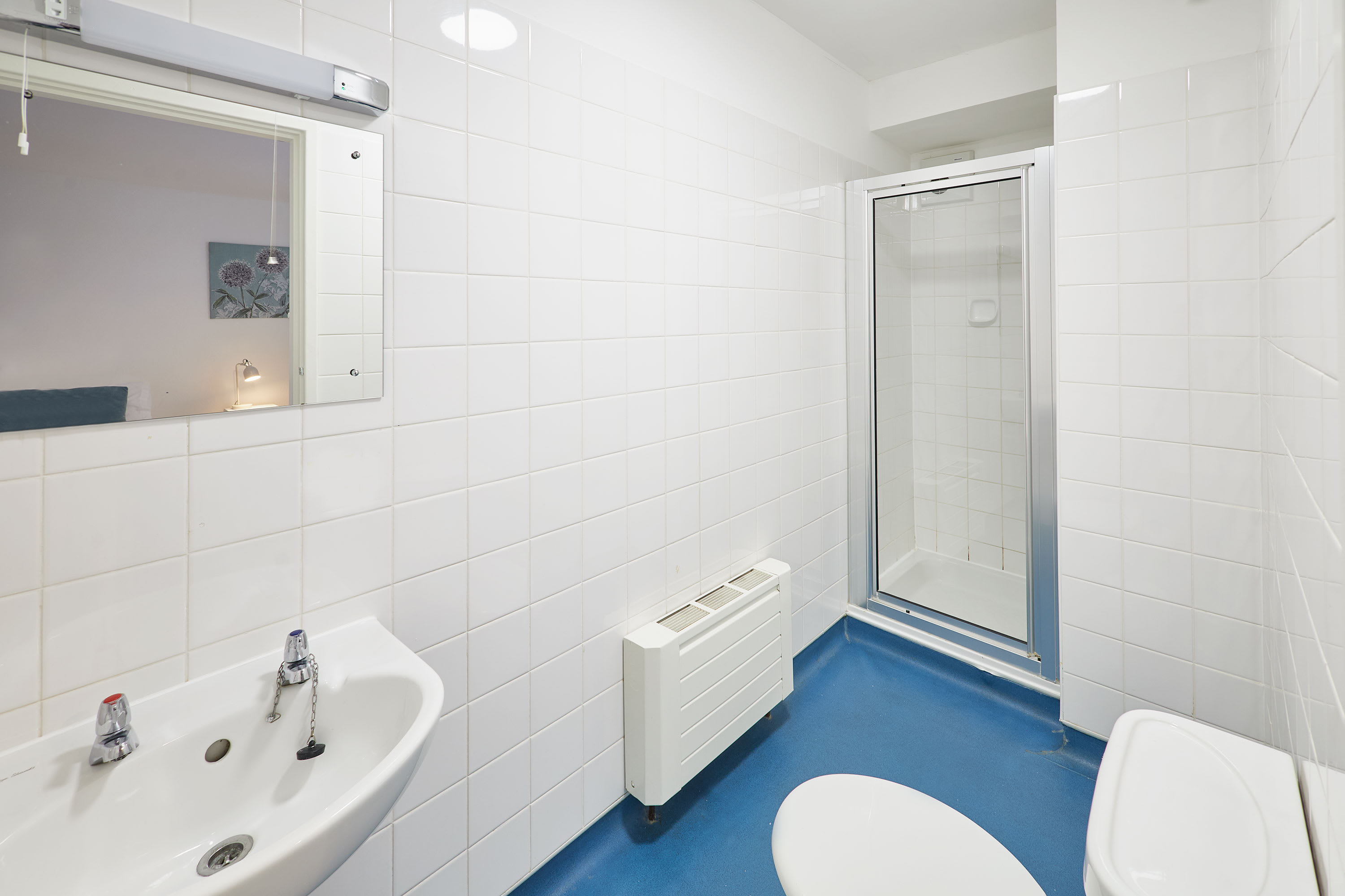 Saltburn House Hotel Twin Rooms 4 in Marine Parade 24 TS12 1EH - Property image 9 - VivreStays