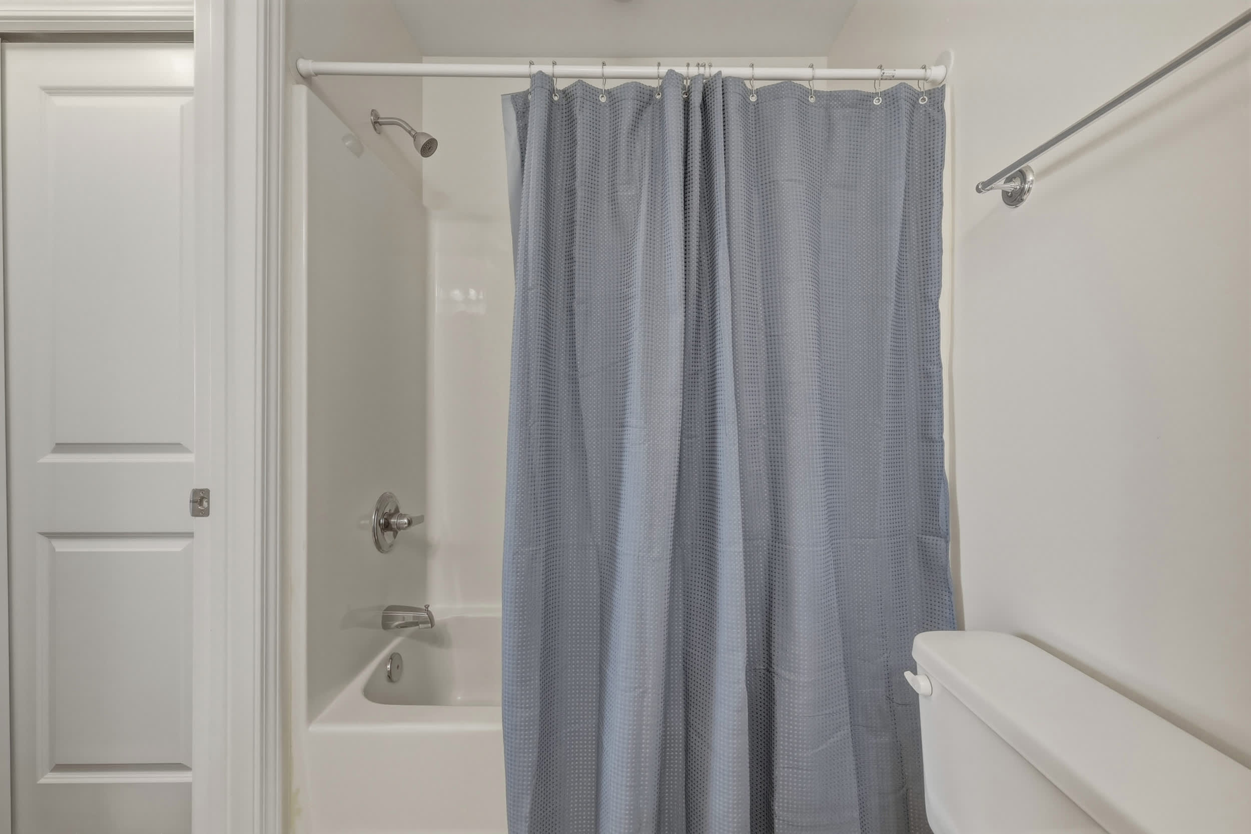 Tropical Tide Large Group Beach Retreat Sleeps 24