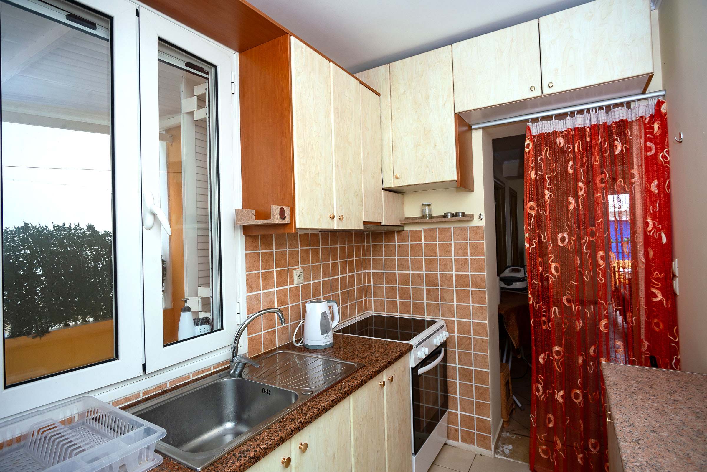 Spacious 2 Bd Detached House in Kefalonia w Patio in Kefalonia — photo 5