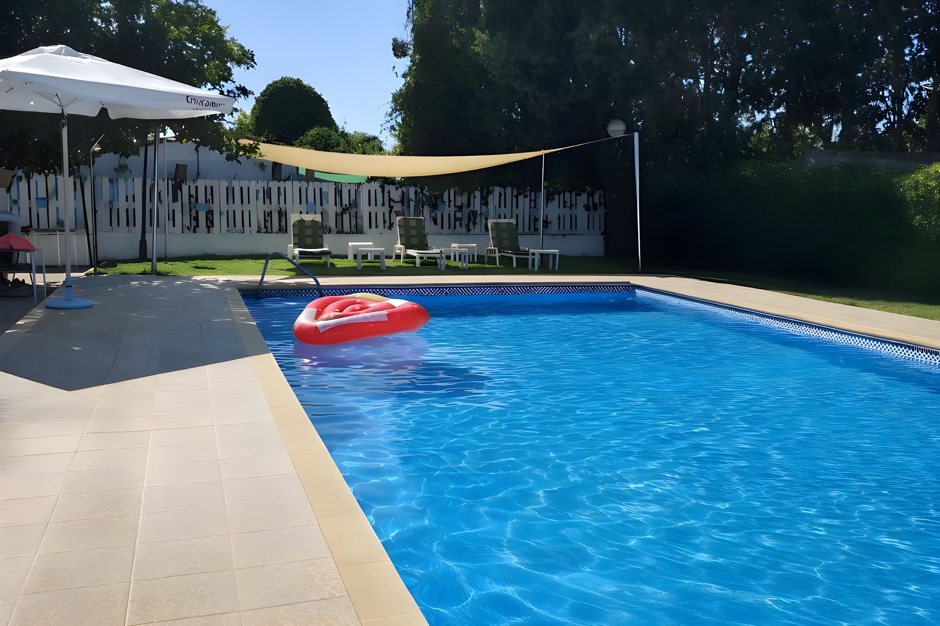 Chalet con Piscina Privada y Barbacoa – Ideal Familias y Grupos, Jerez - image 1