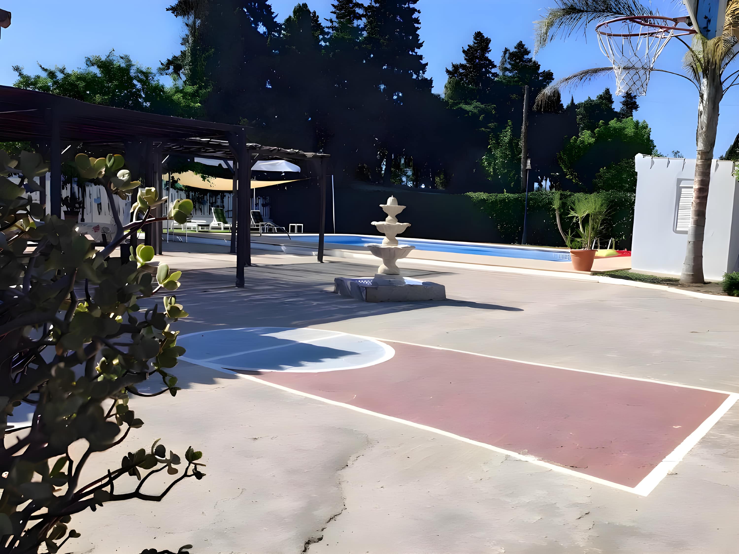 Chalet con Piscina Privada y Barbacoa – Ideal Familias y Grupos, Jerez - image 5