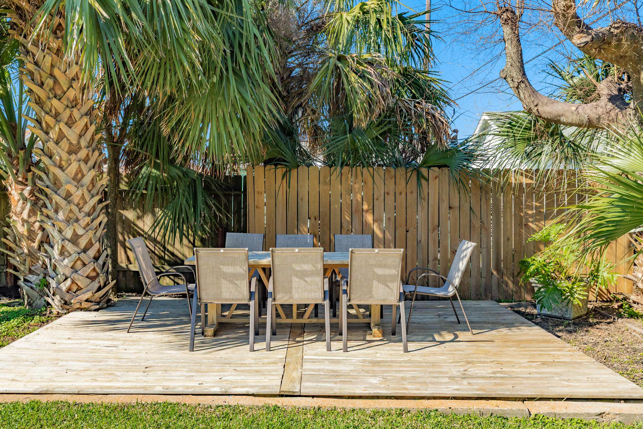 Mid Tide Modern Easy Walk Easy Stay Easy Living 2