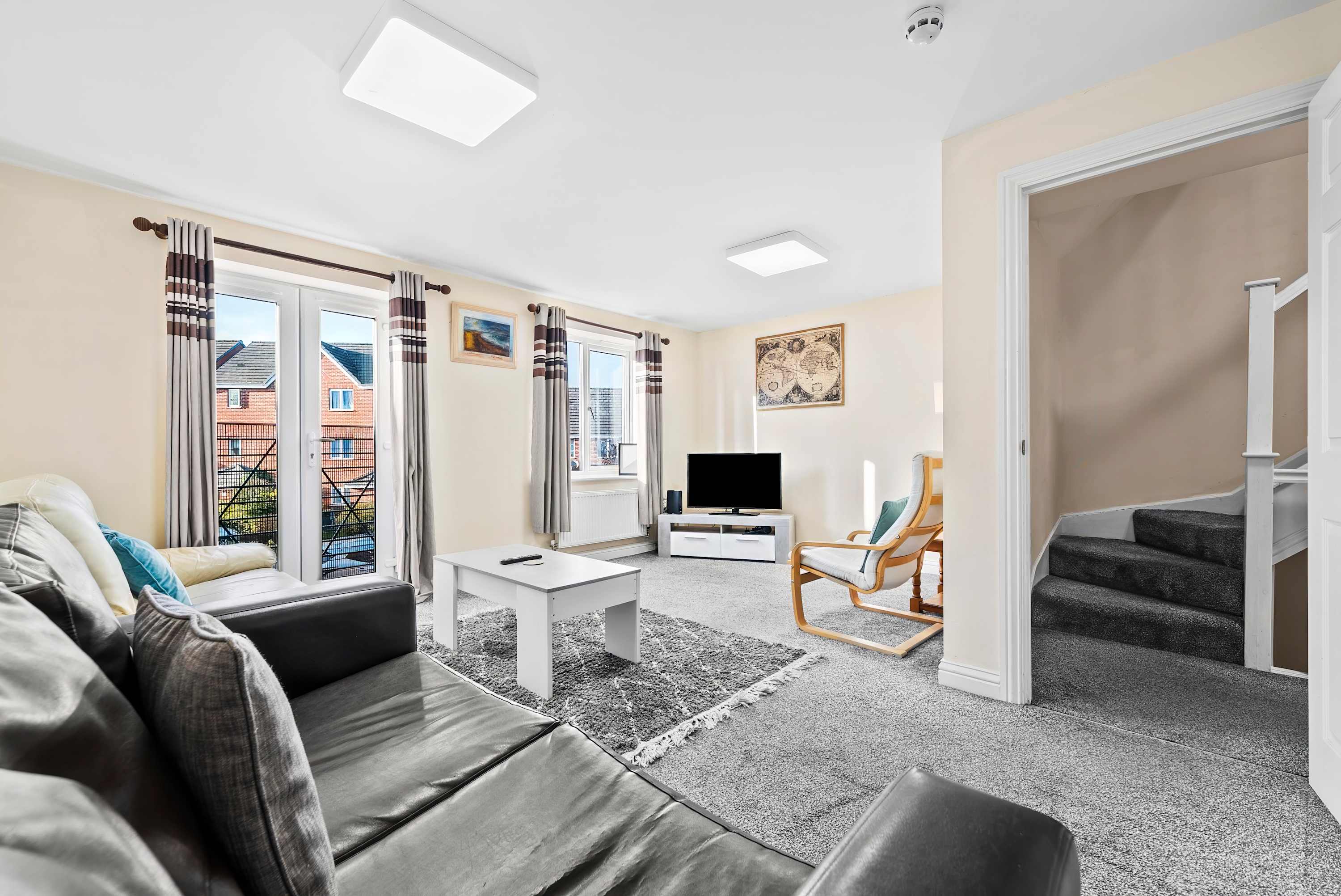 Listing Coventry House: Perfect for Families & Groups