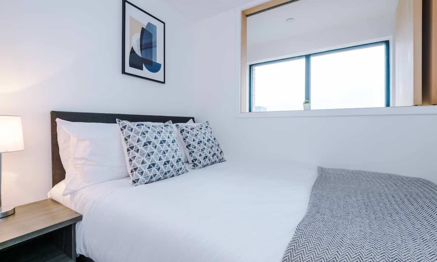 Modern 2BR Apartment with Wifi in Manchester in 7 Spinners Way M15 4UU - Property image 17 - VivreStays