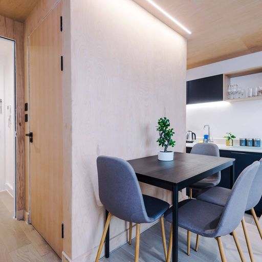 Modern 2BR Apartment with Wifi in Manchester in 7 Spinners Way M15 4UU - Property image 30 - VivreStays