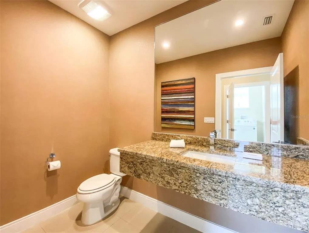 4 BR Home w/ Resort Amenities + 3 MI to Disney