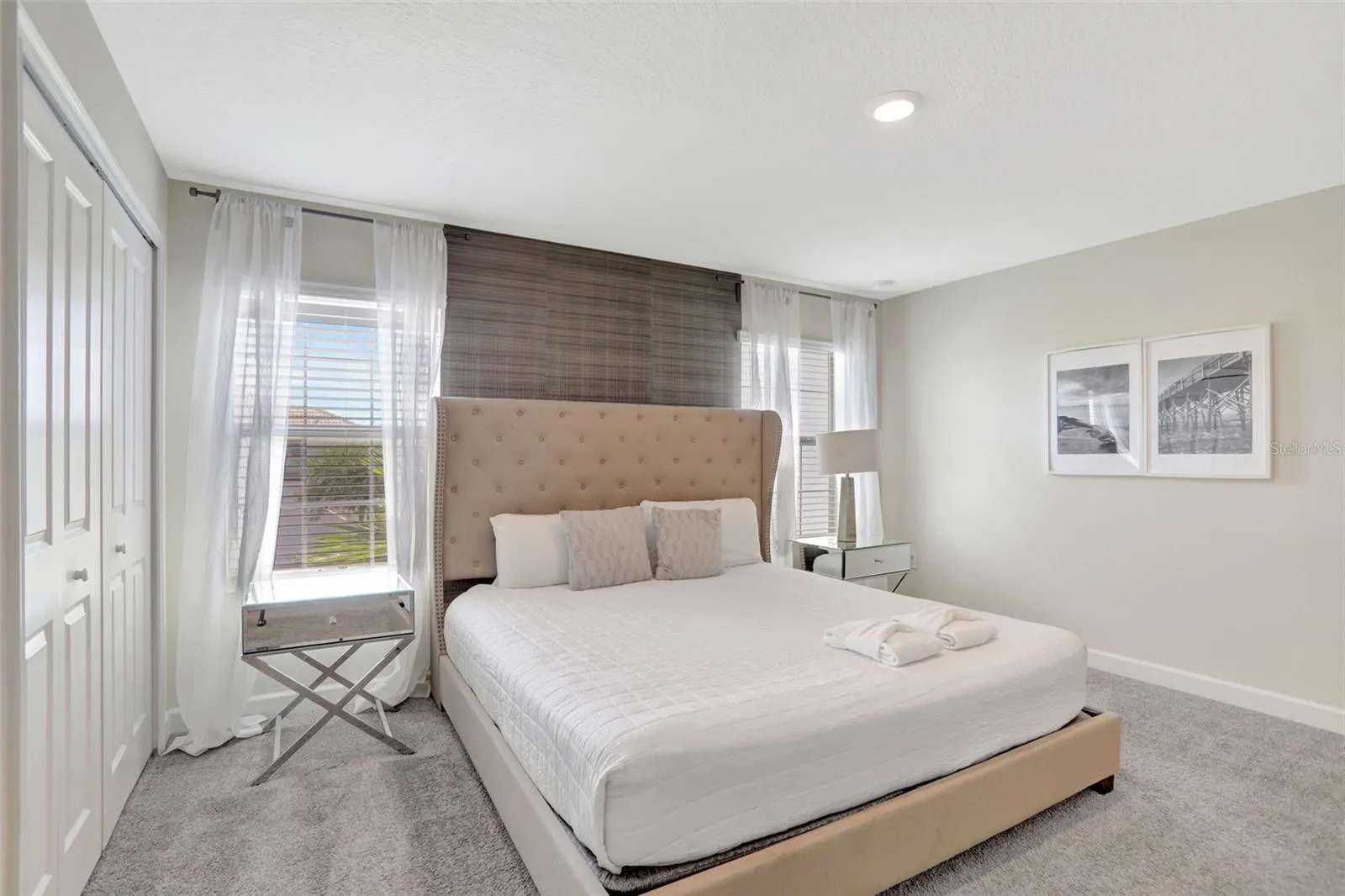 Family townhouse w/ pool & water park access