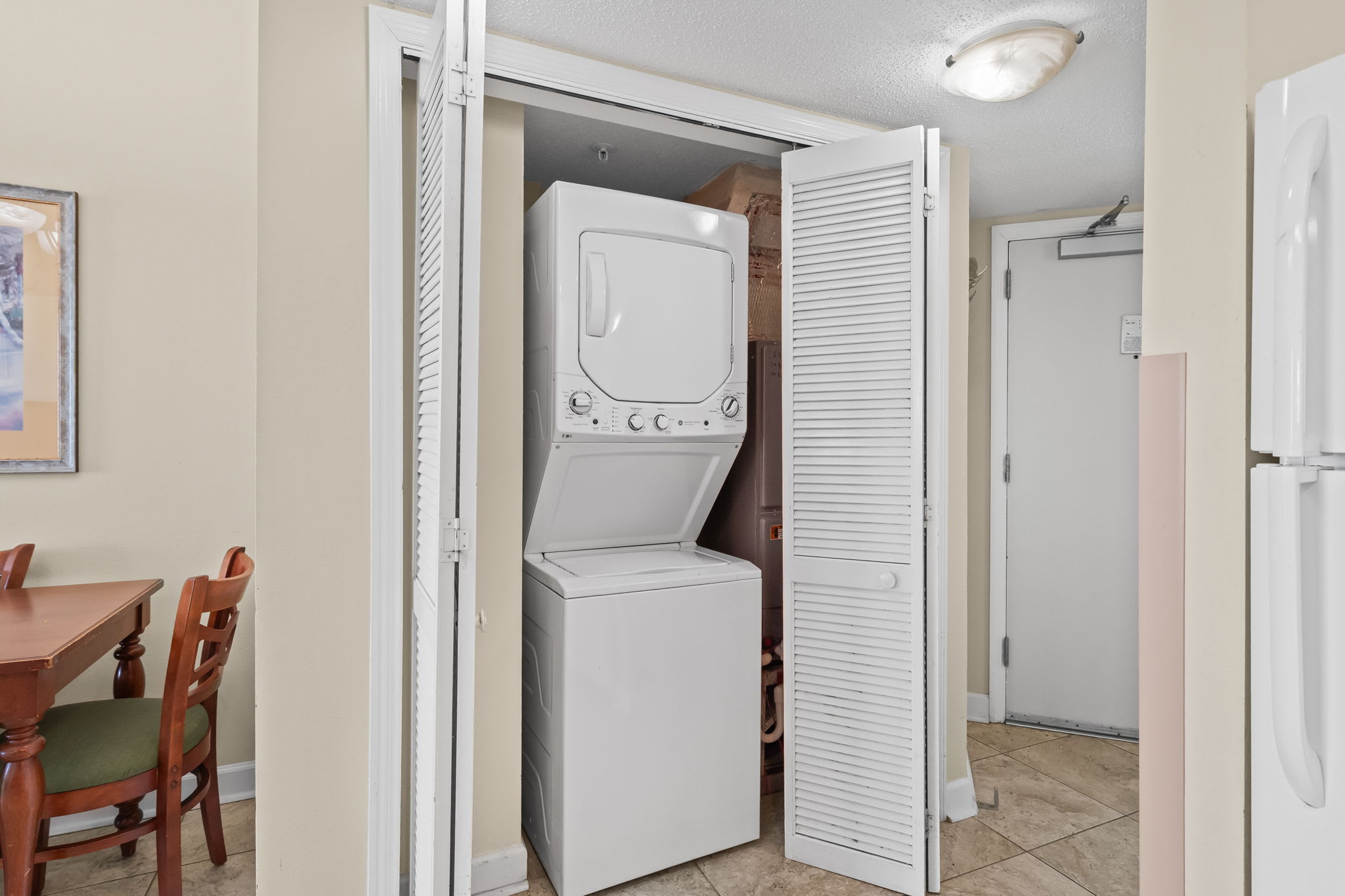 HS Unit 801 Oceanfront | Photo 25